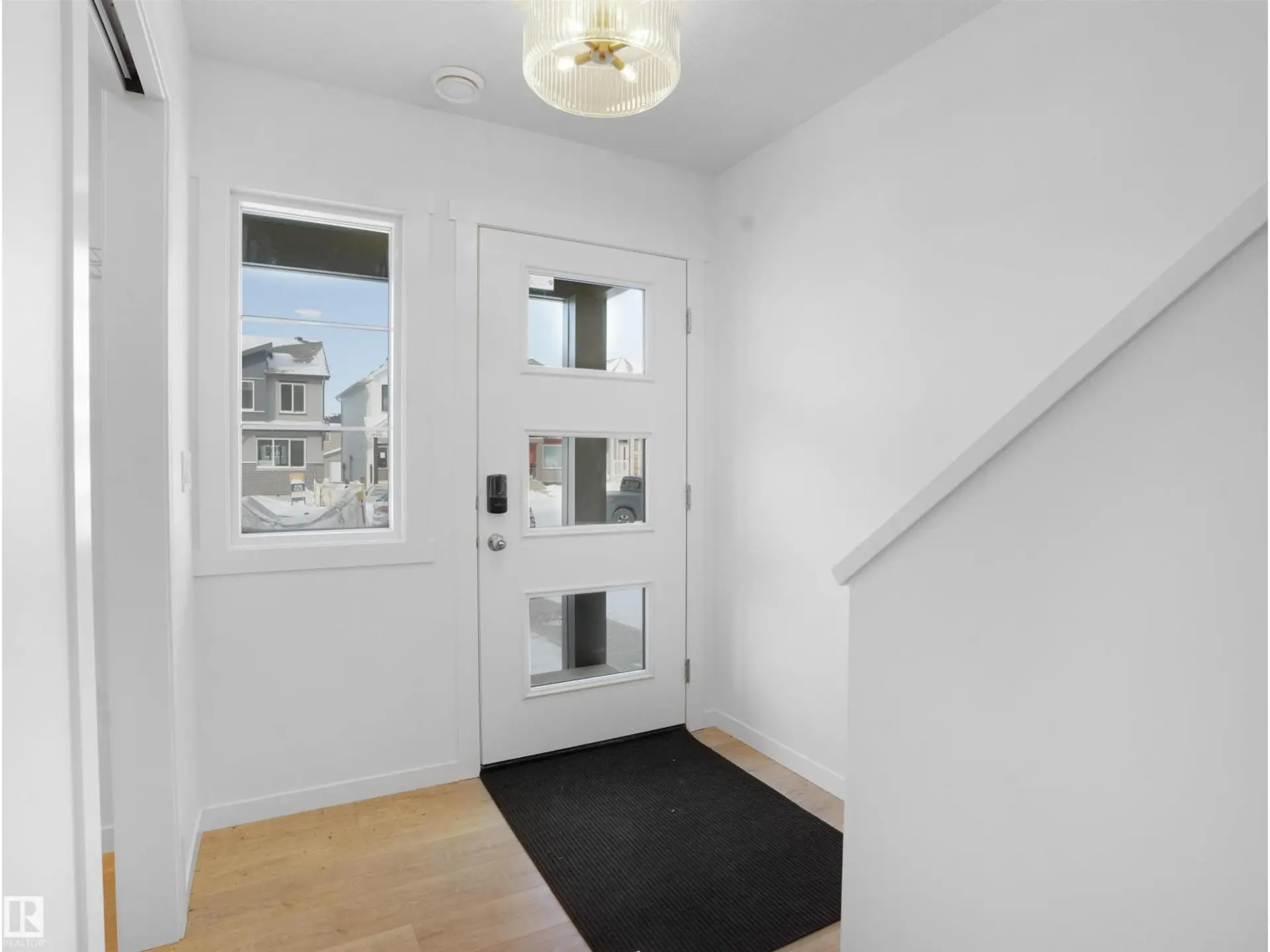 2034 MARQUIS WY NE - Image 2