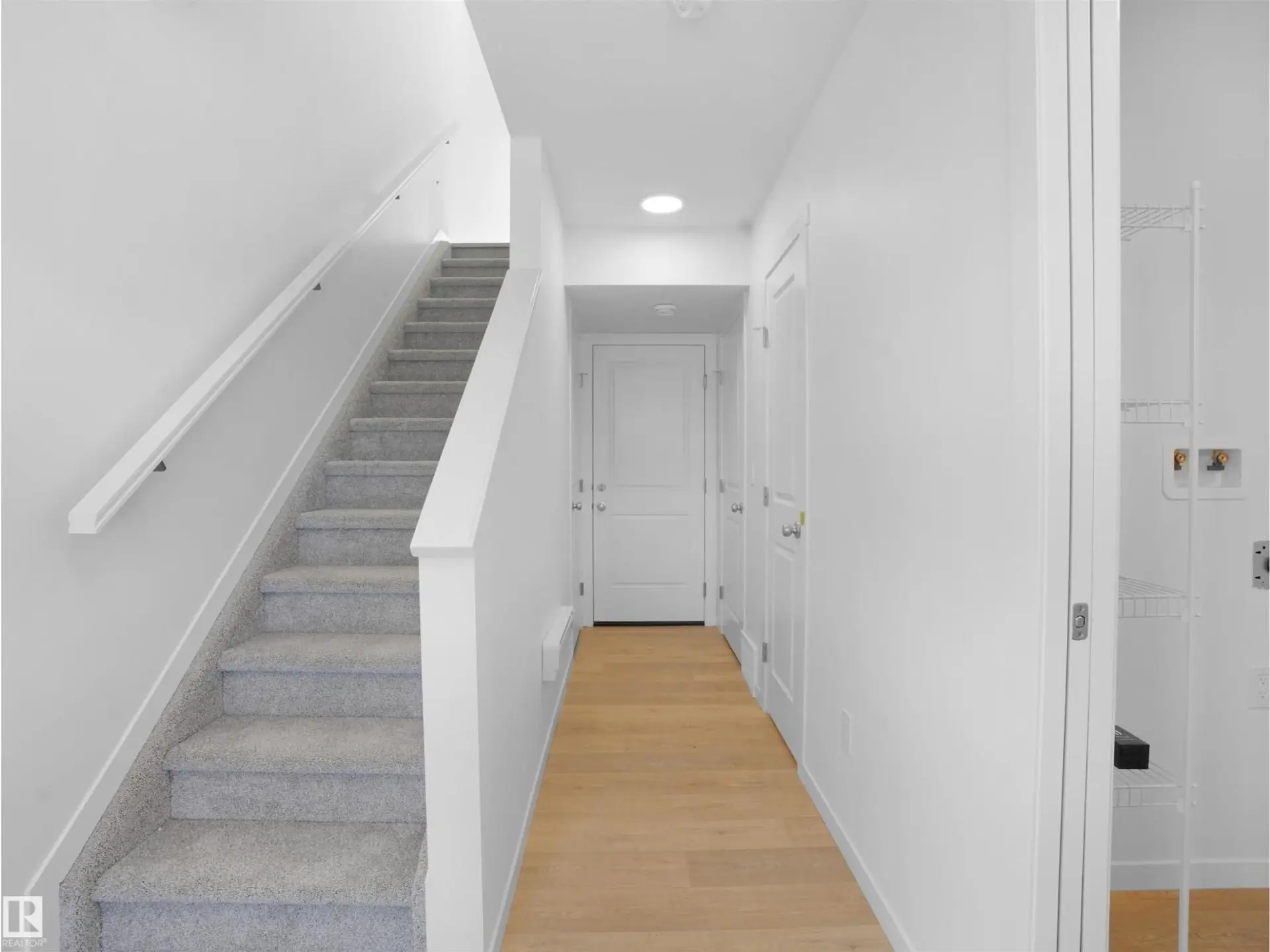 2034 MARQUIS WY NE - Image 3