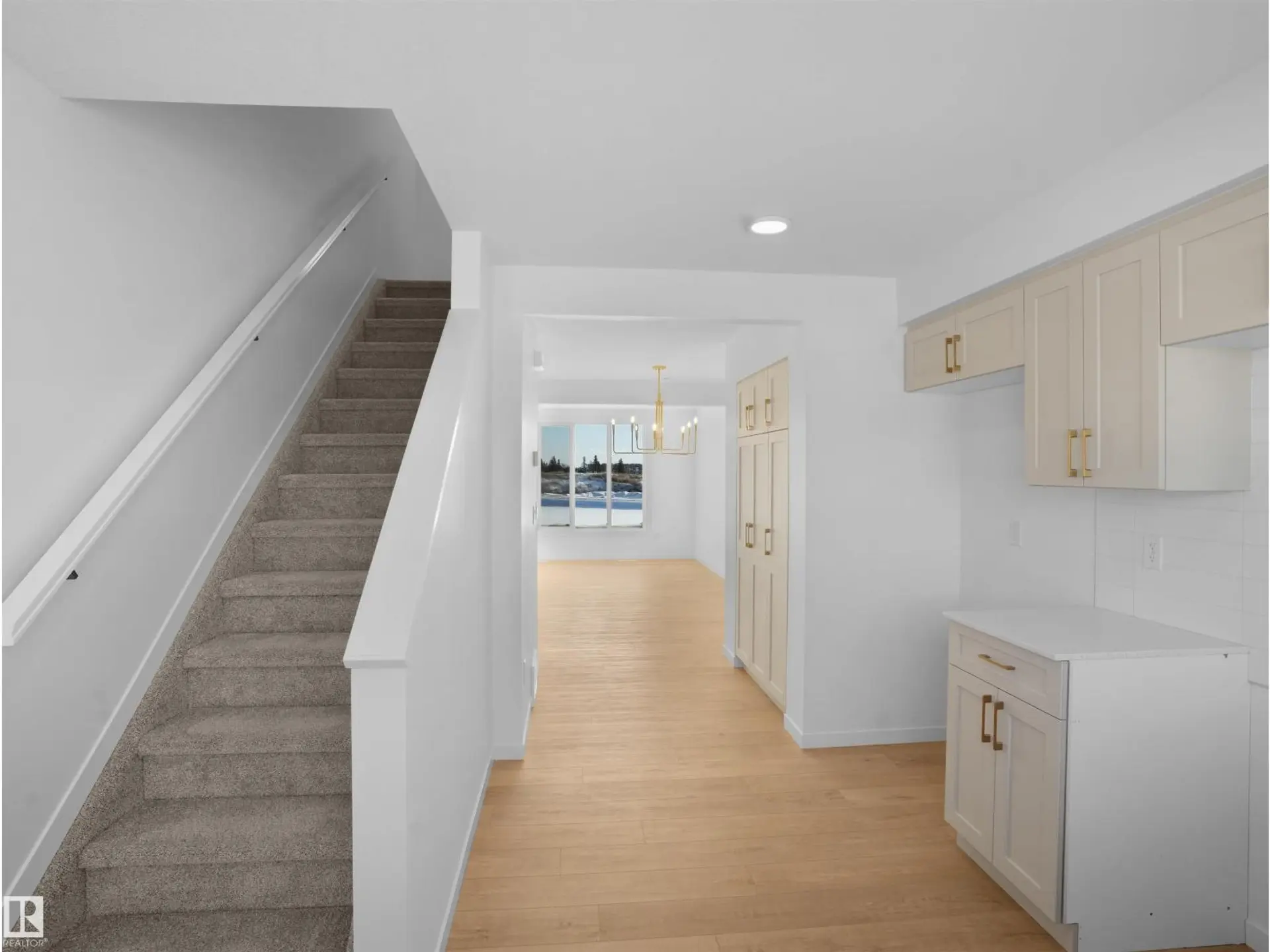 2034 MARQUIS WY NE - Image 10