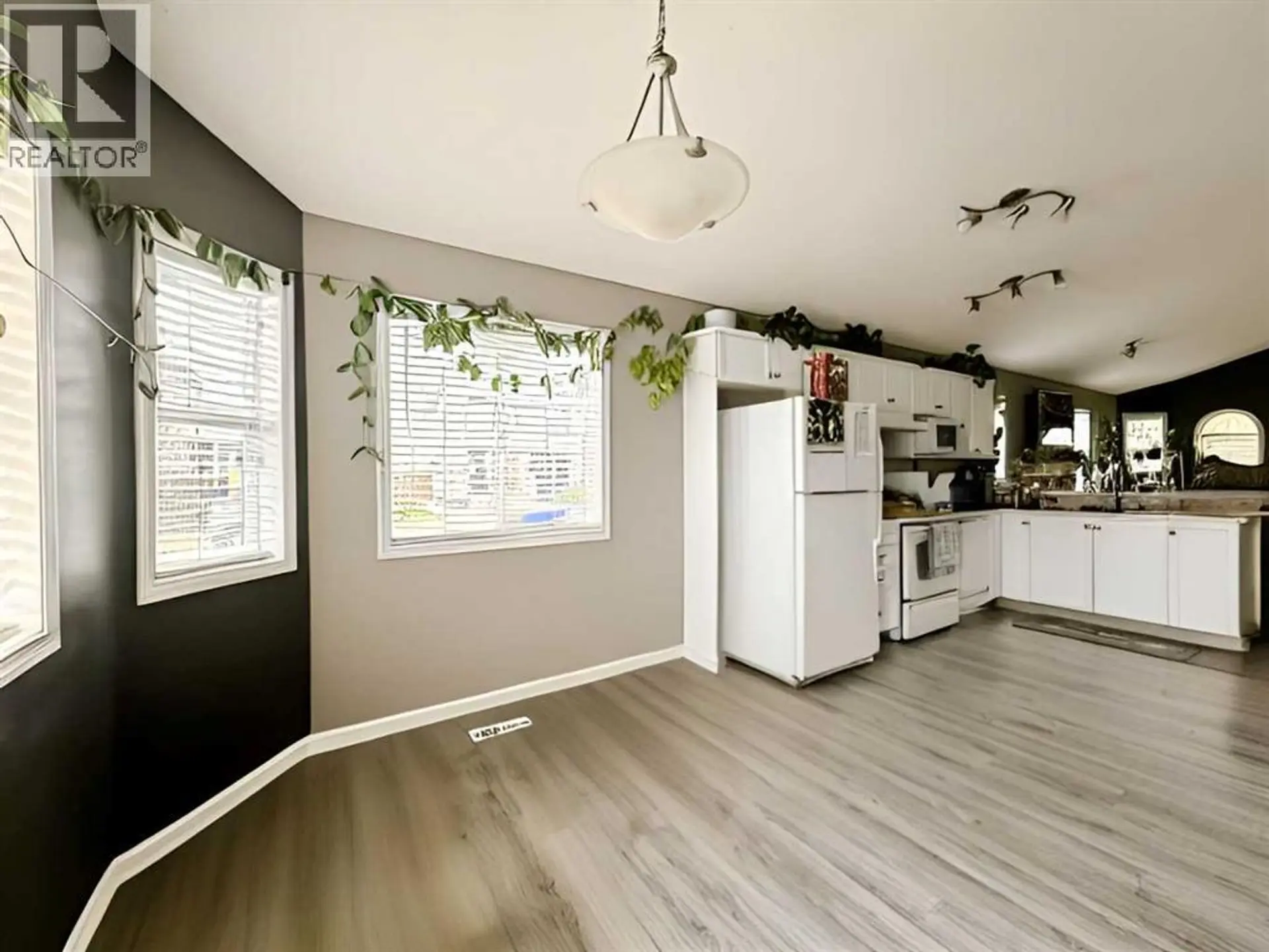 101 Channelside Cove SW - Image 10