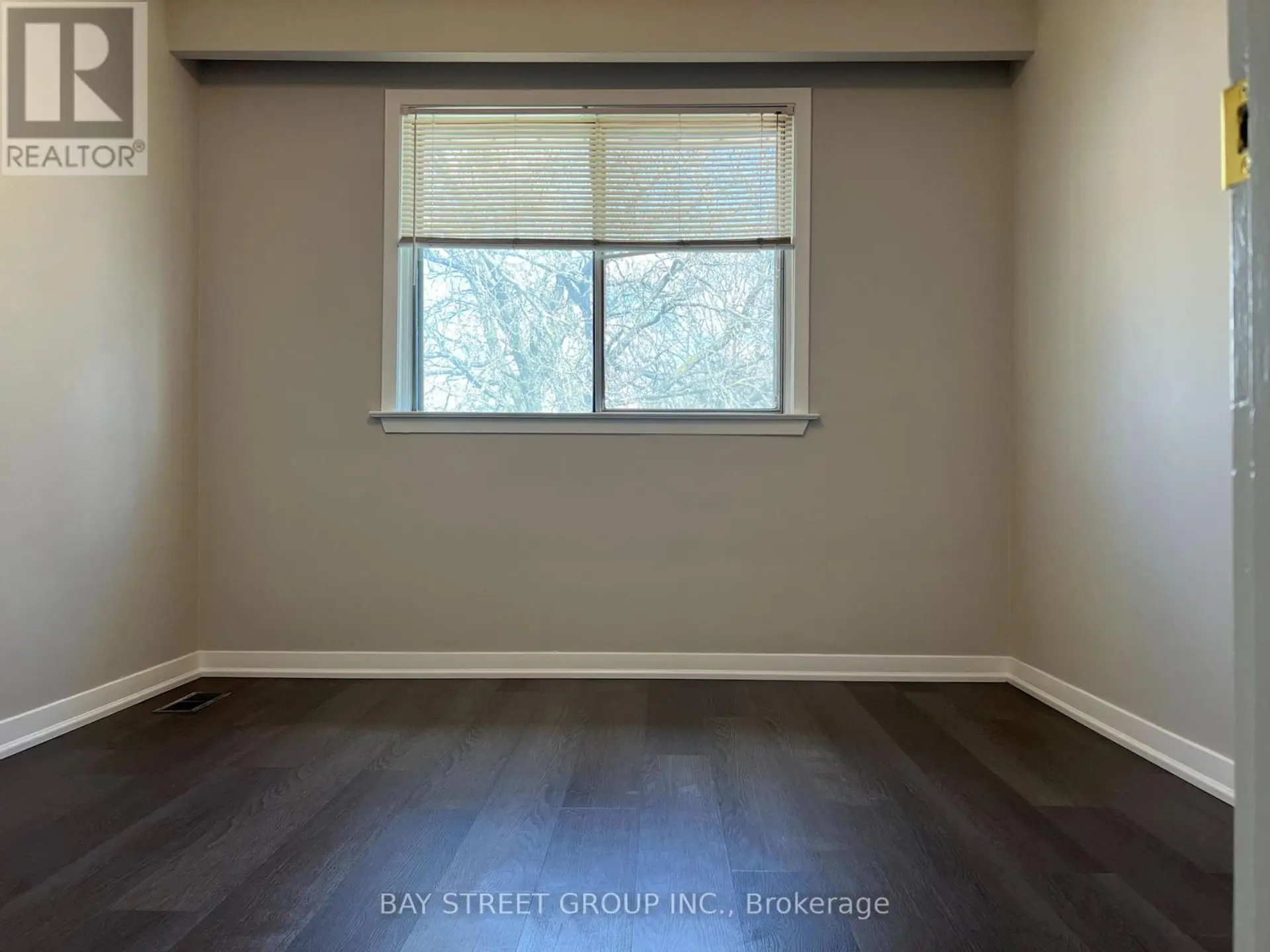 2 SLIDELL CRESCENT - Image 5