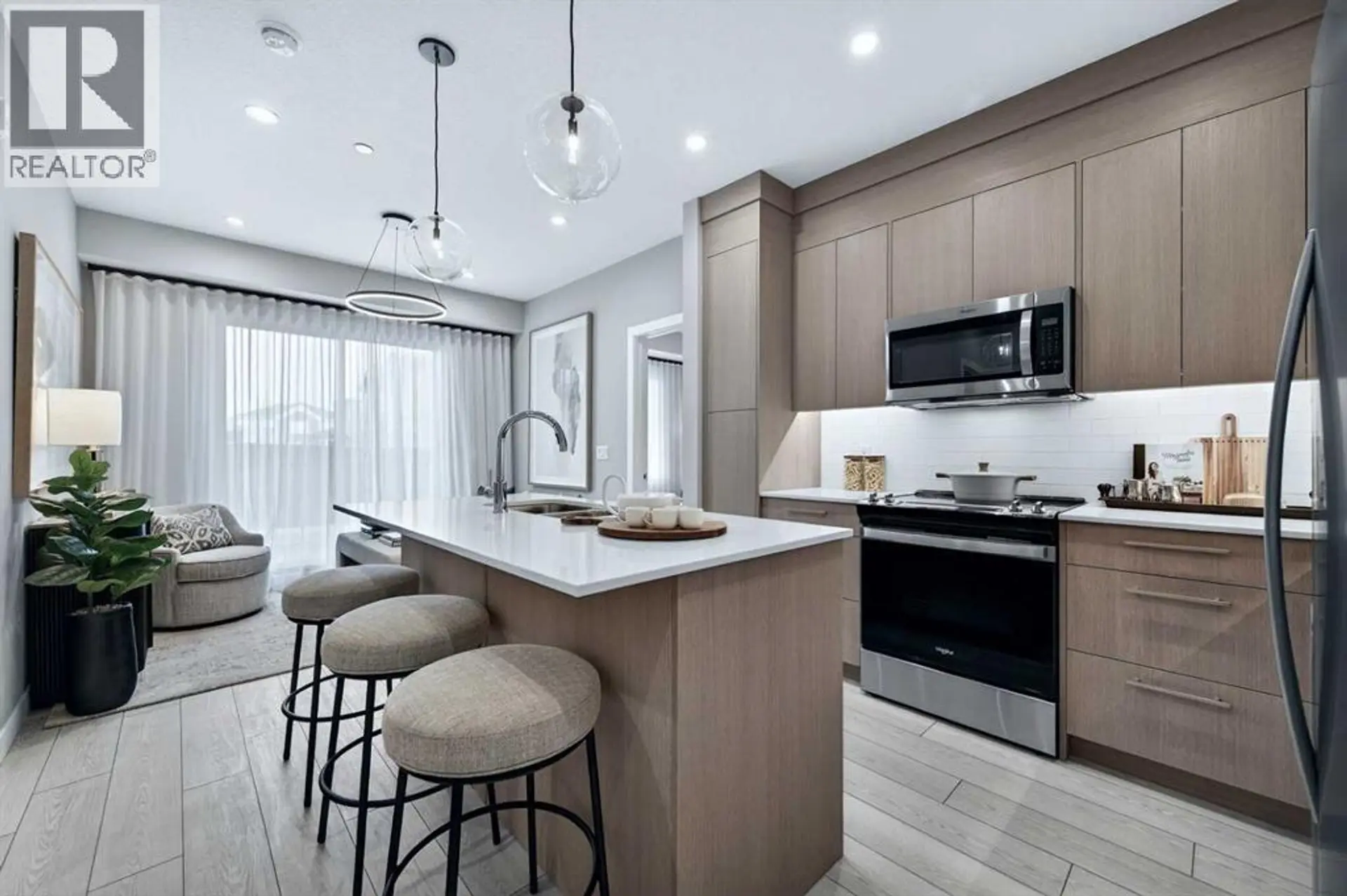 #2304 265 Wolf Willow Boulevard SE - Image 2