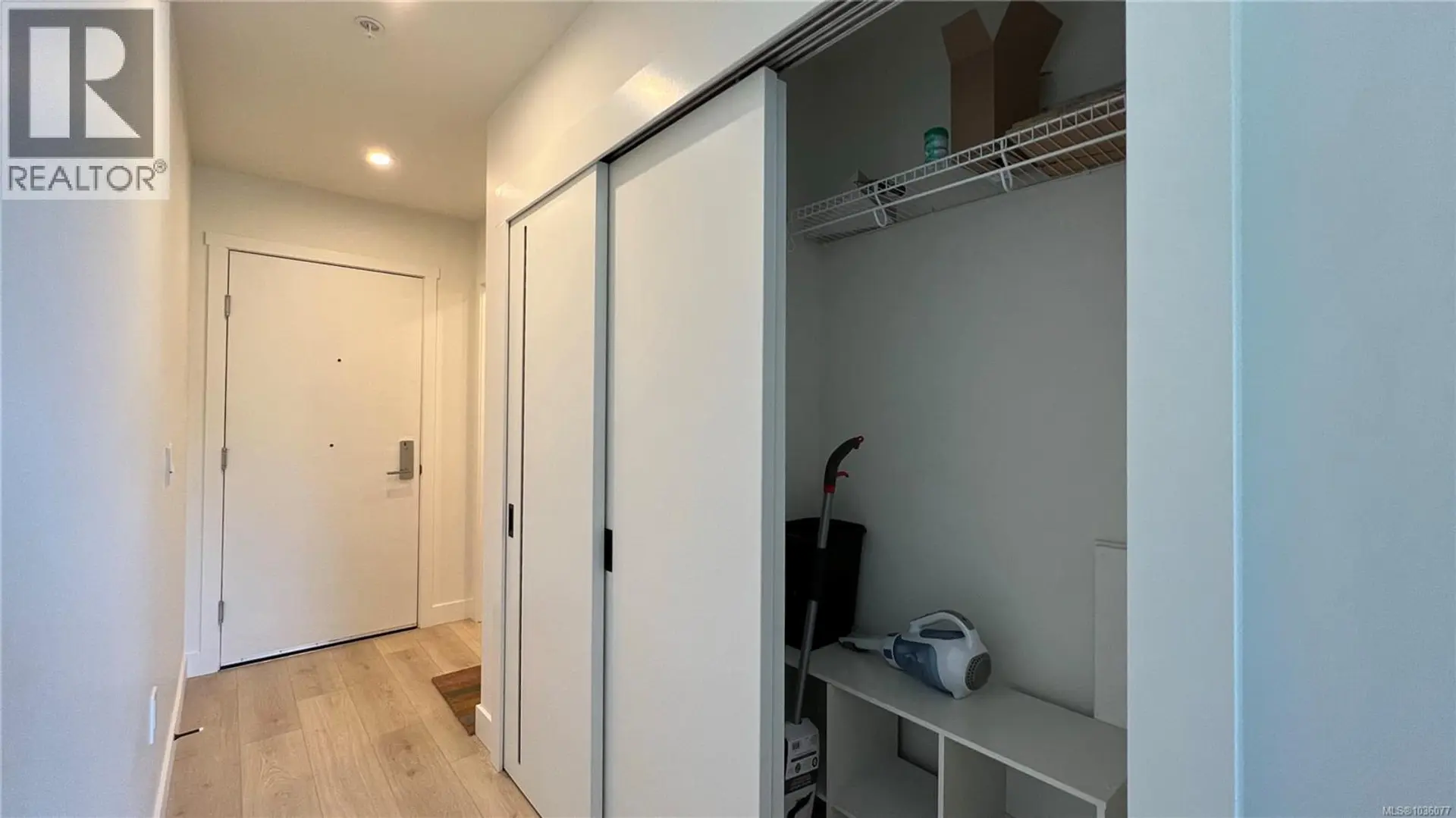 #404 1301 Hillside Ave - Image 12