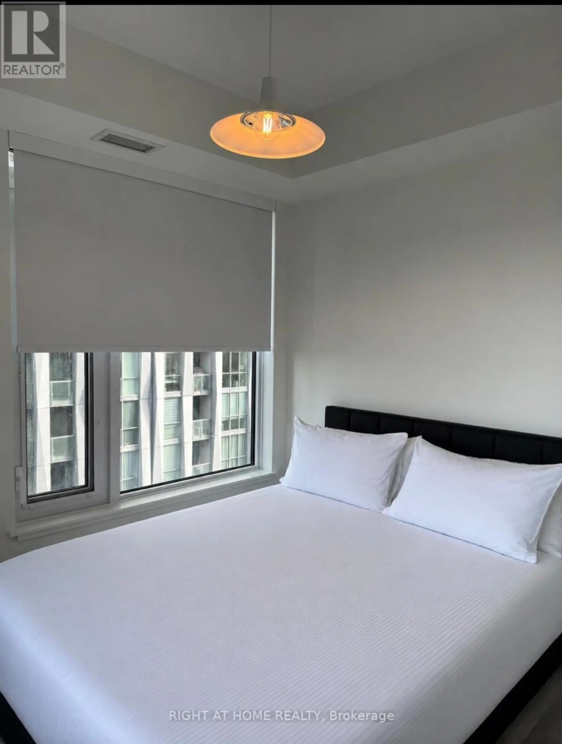 #1105 11 YORKVILLE AVENUE - Image 7