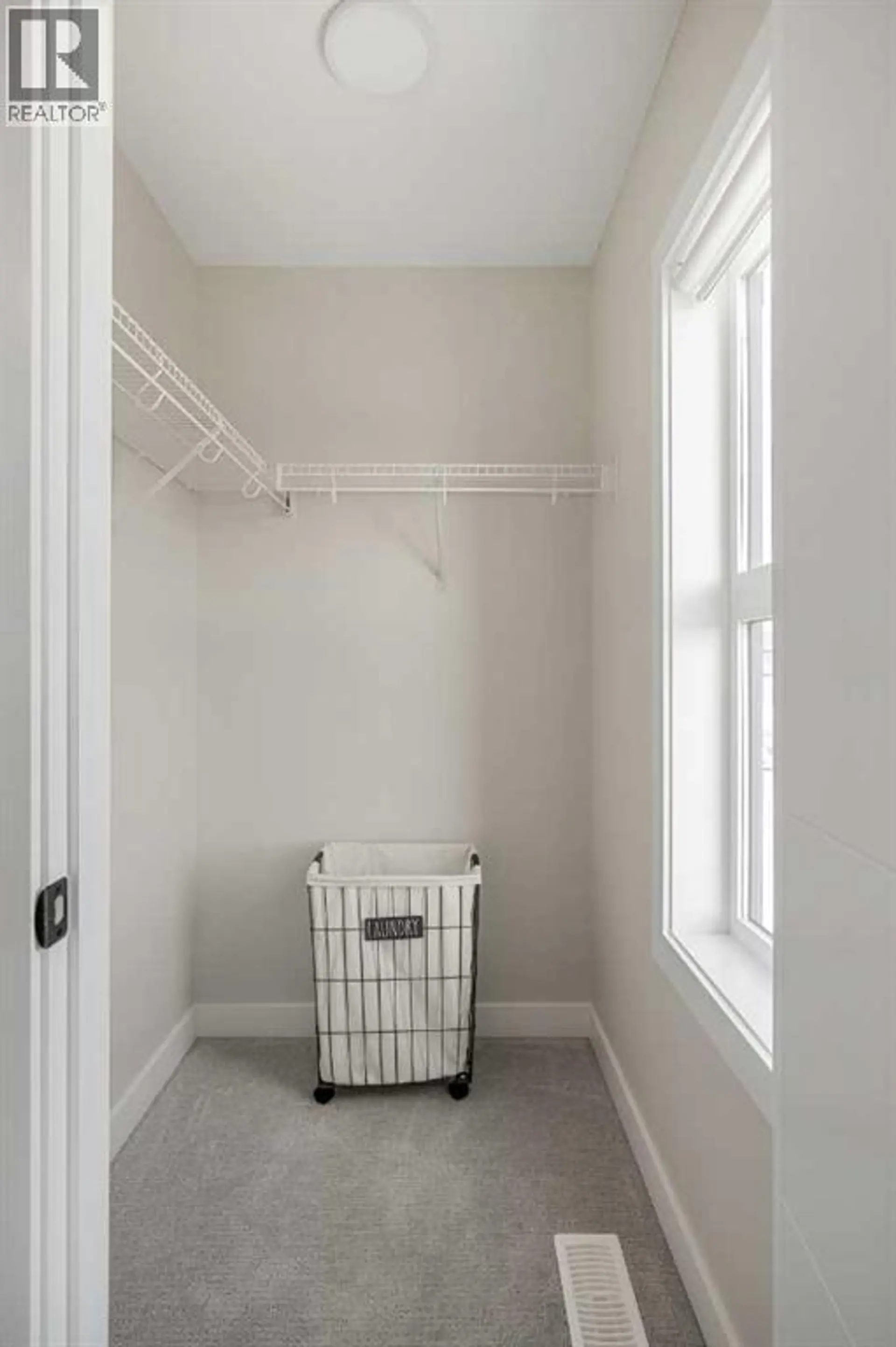 8466 Homestead Avenue NE - Image 8