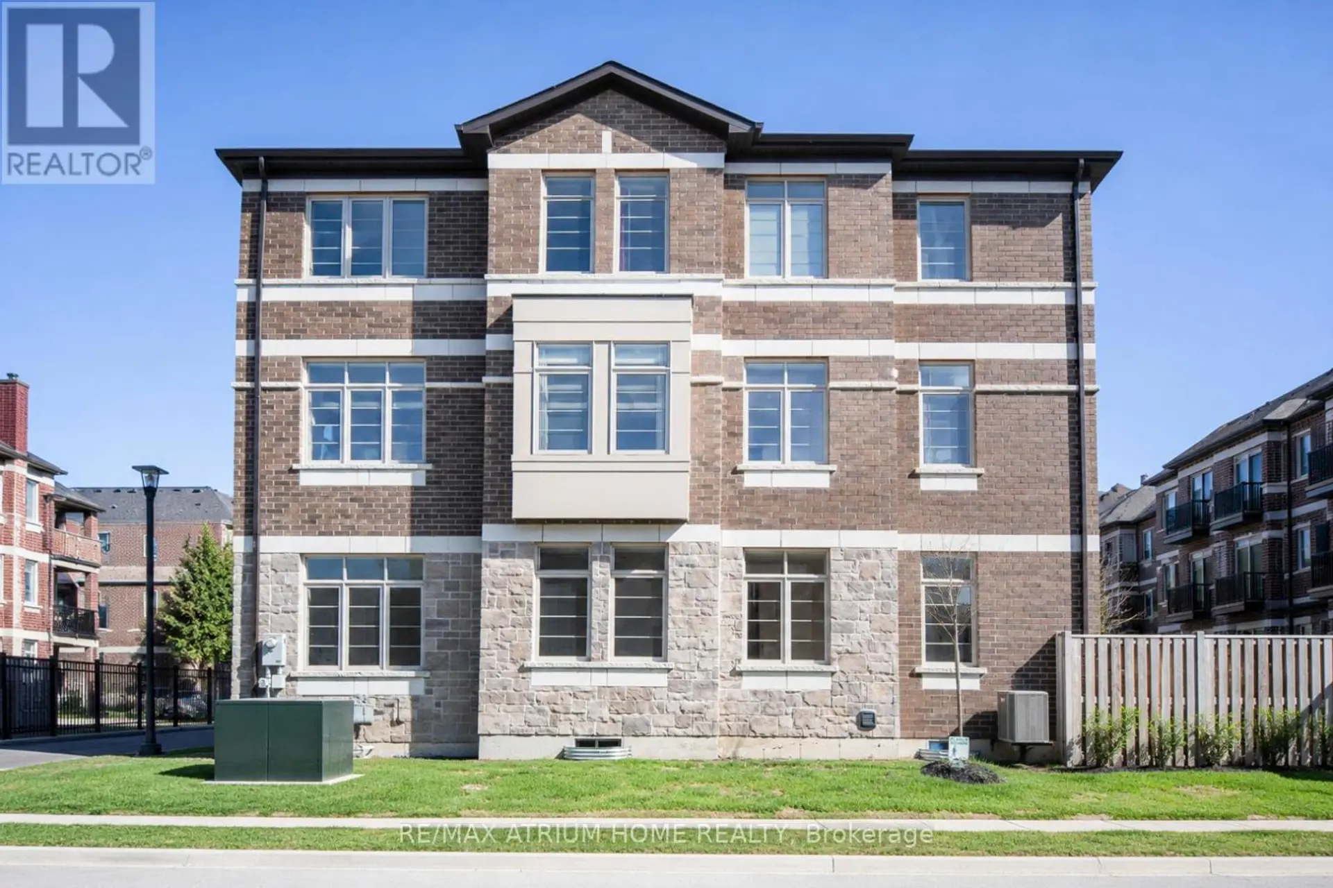 1 SISSONS WAY - Image 1