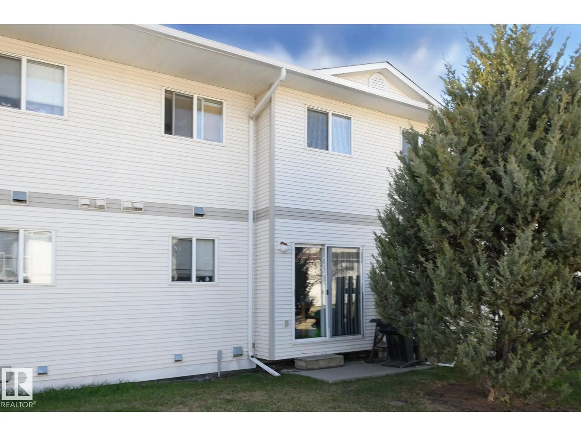 #1208 610 KING ST - Image 9