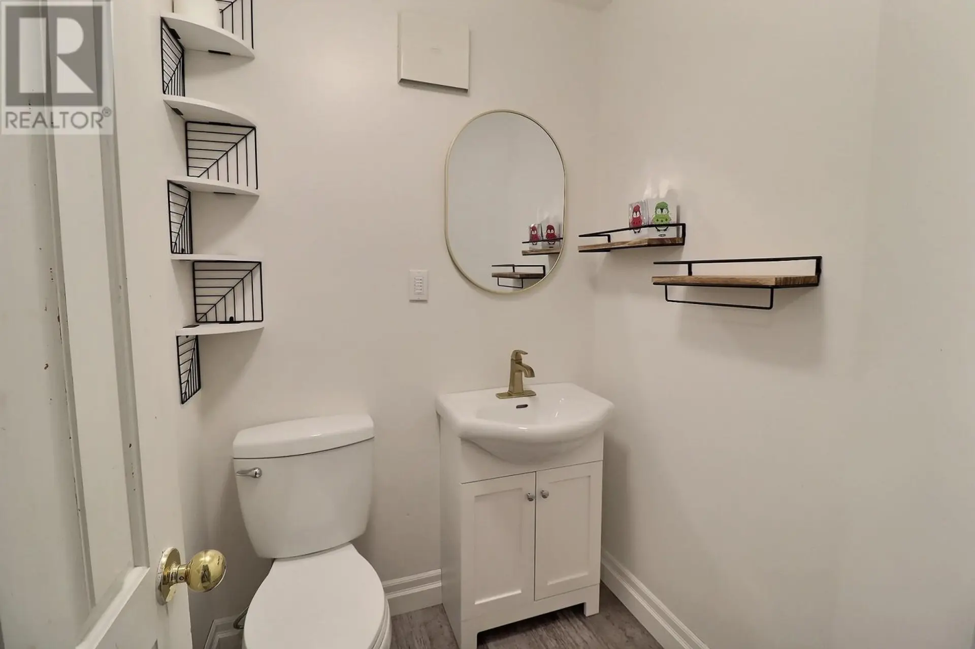 600 Suffolk Road - Image 6