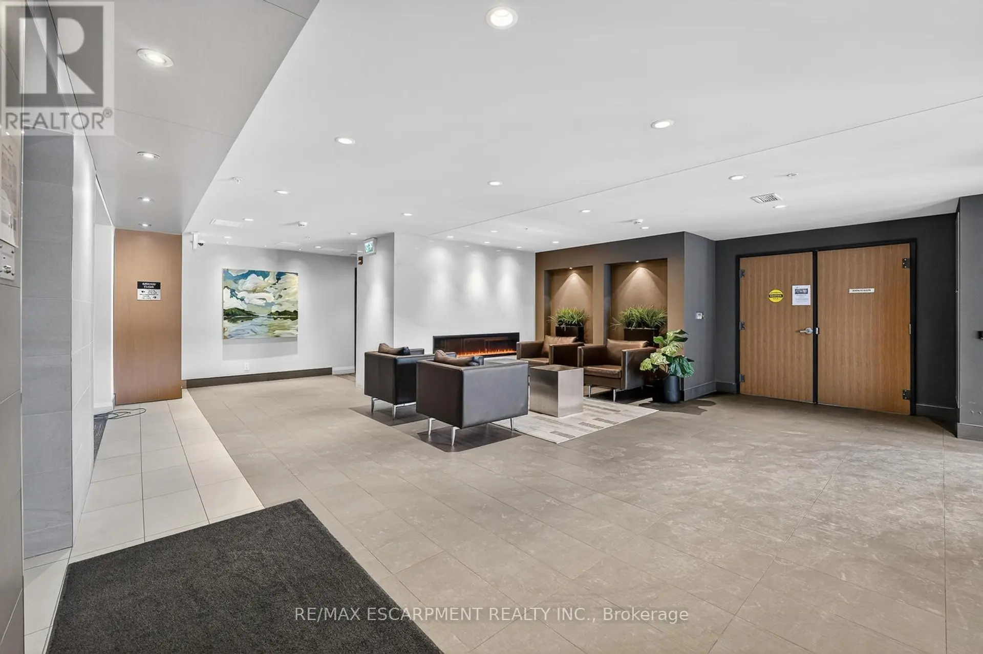 #631 1105 LEGER WAY - Image 2