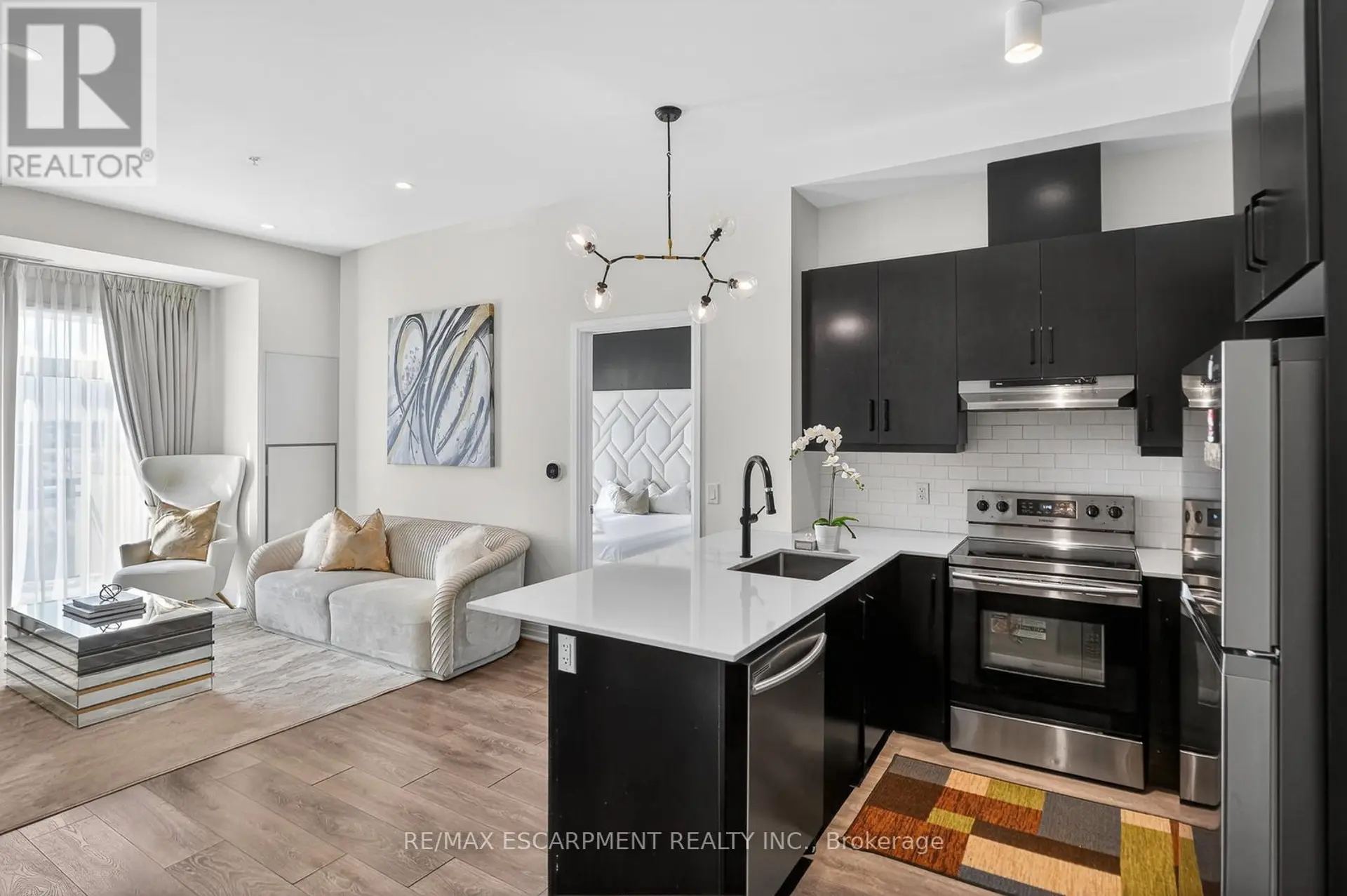 #631 1105 LEGER WAY - Image 8