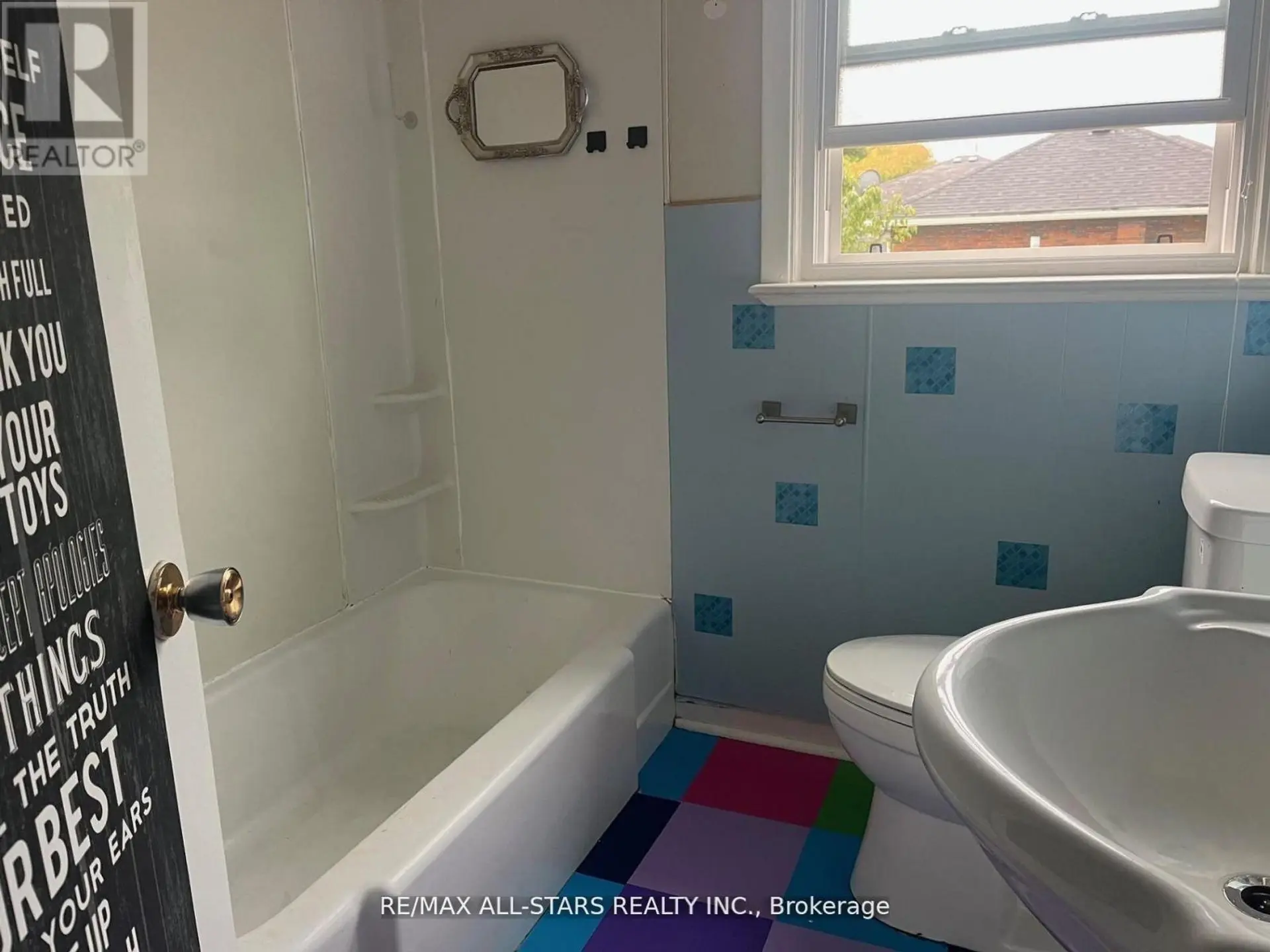27 MARGARET STREET - Image 7
