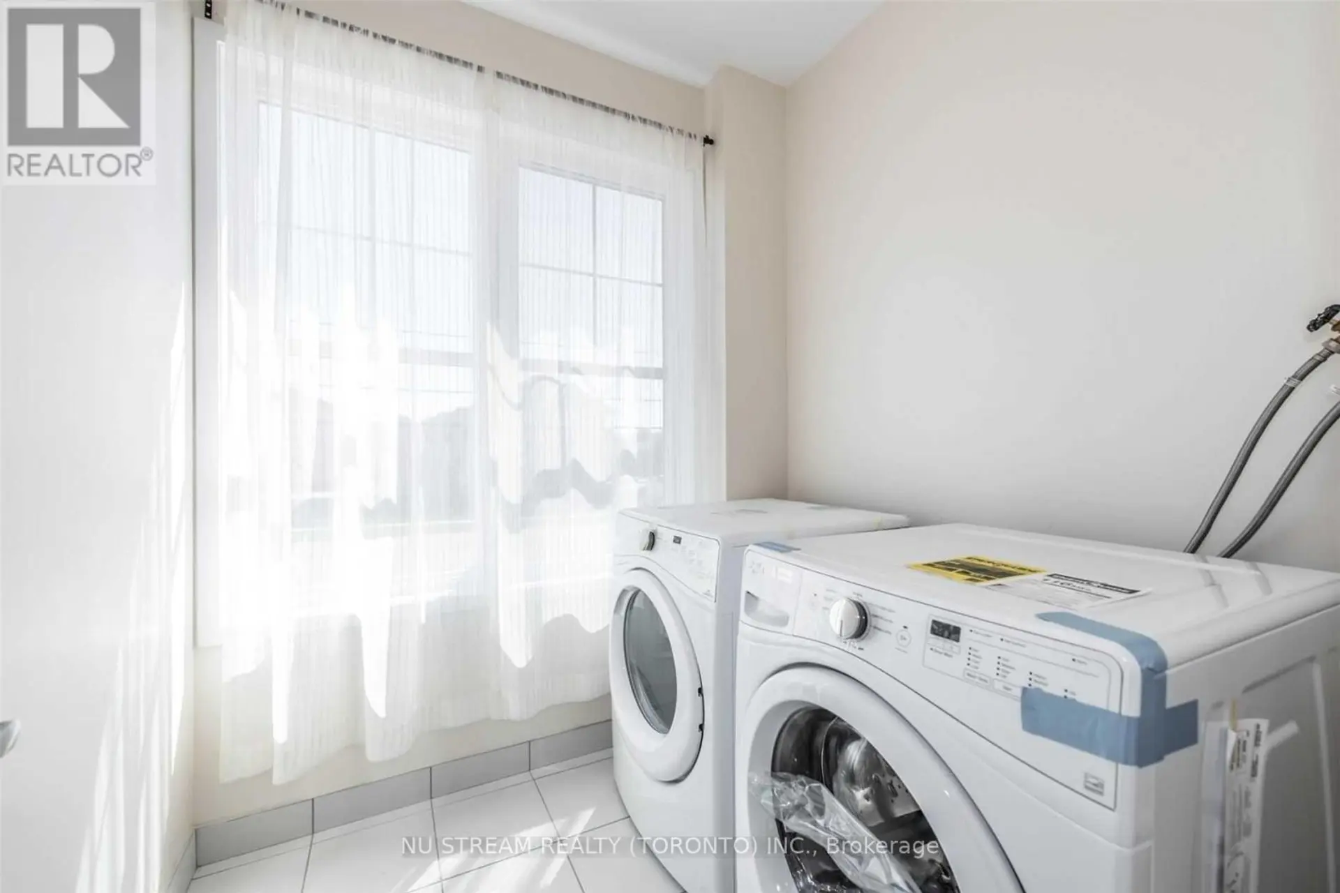 10578 BATHURST STREET - Image 14