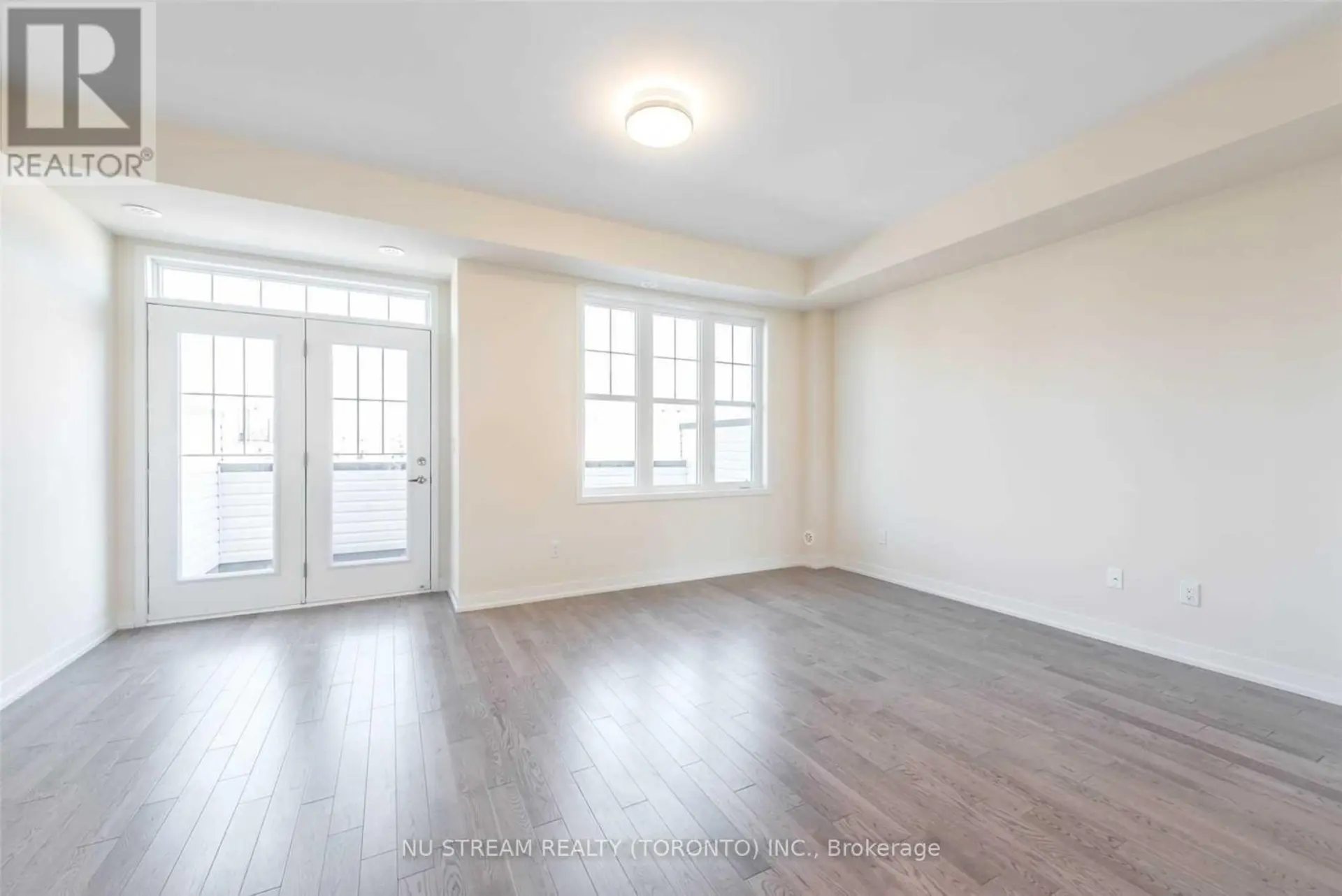 10578 BATHURST STREET - Image 6