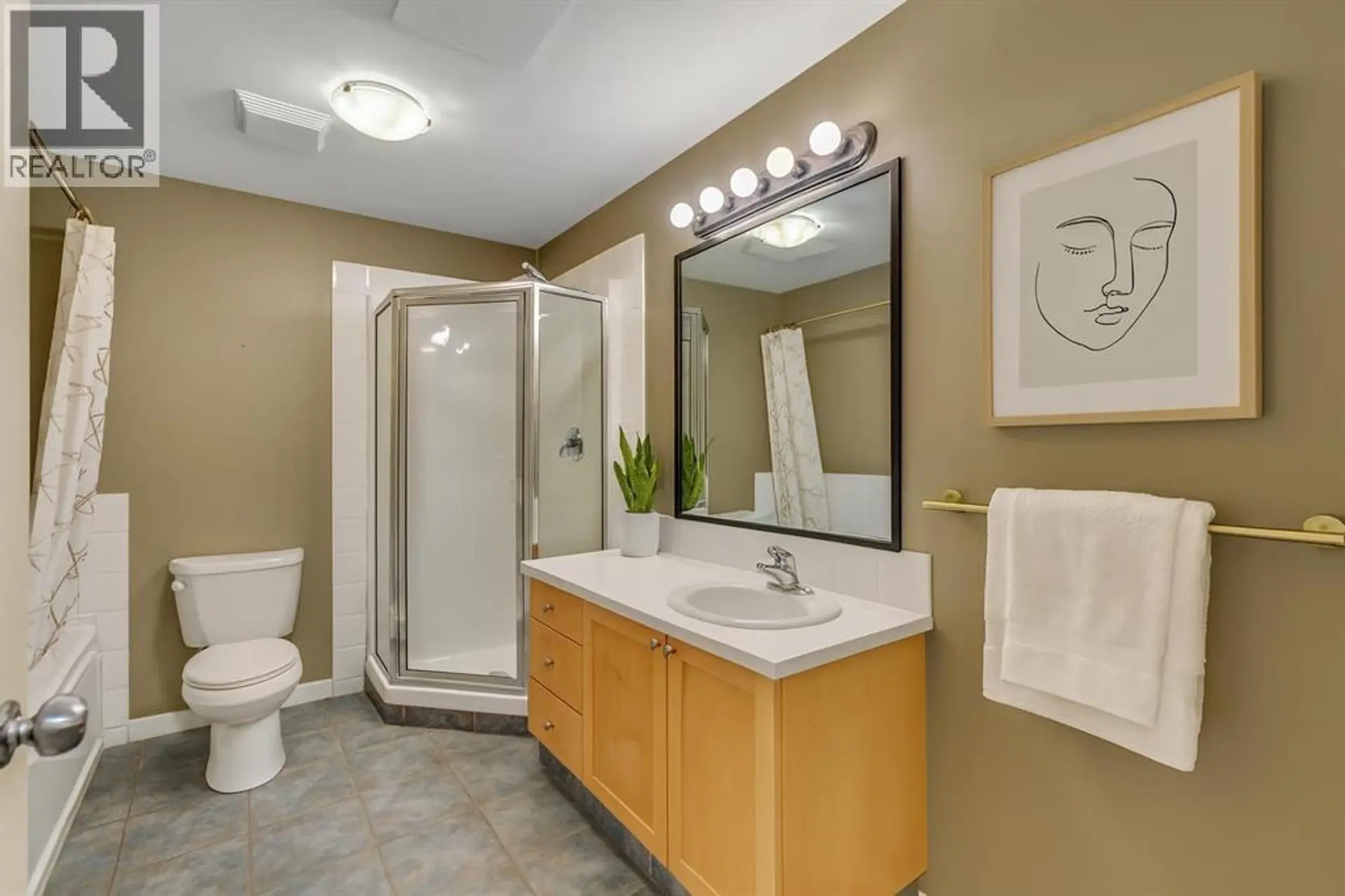 #403 718 5 Street NE - Image 9