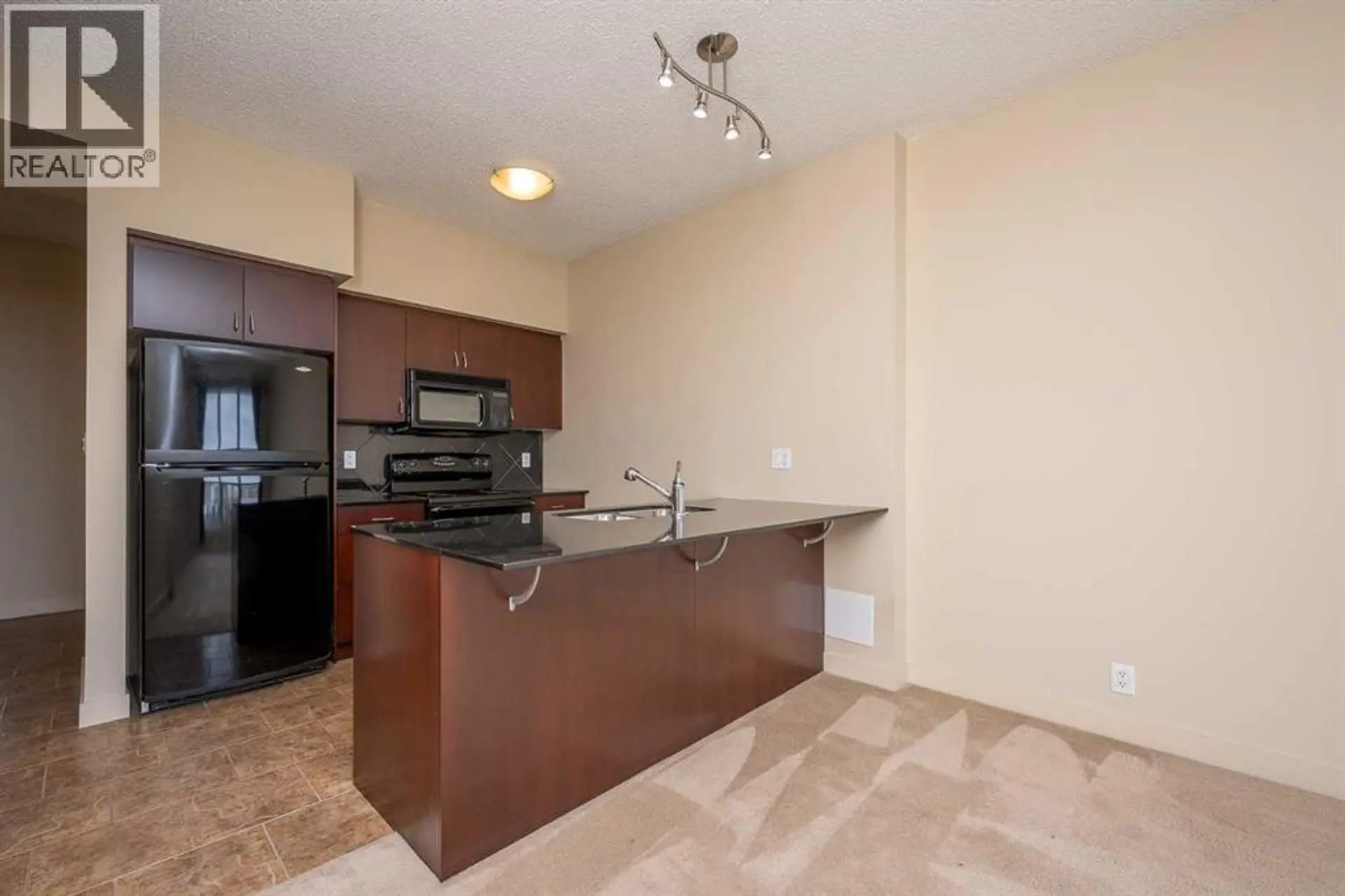 #2001 8710 Horton Road SW - Image 9