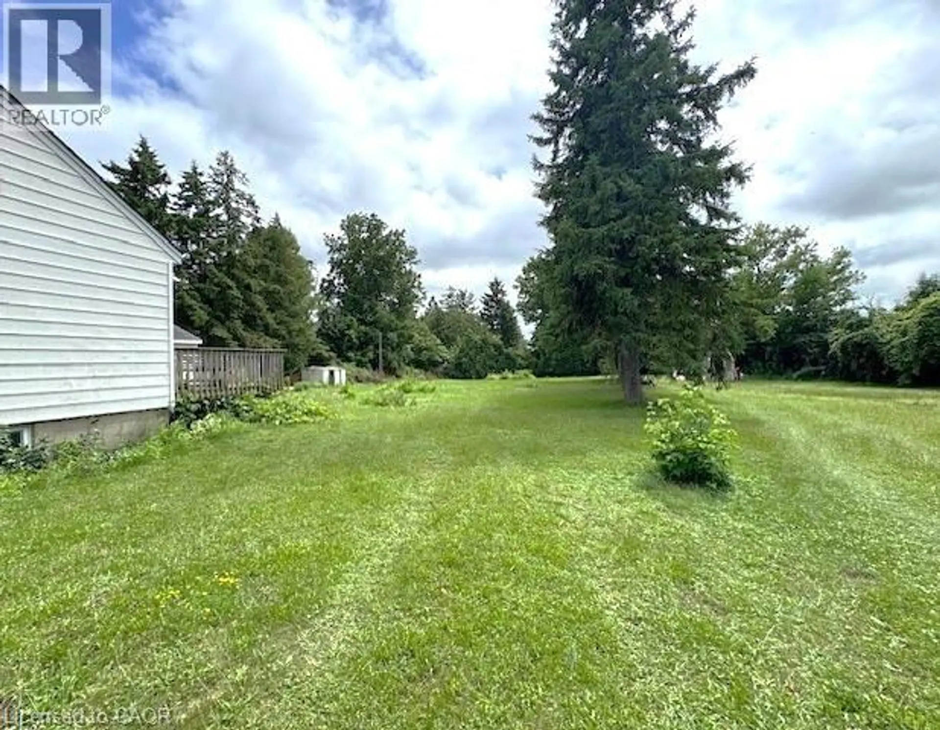 9 LIBERTY Drive - Image 4