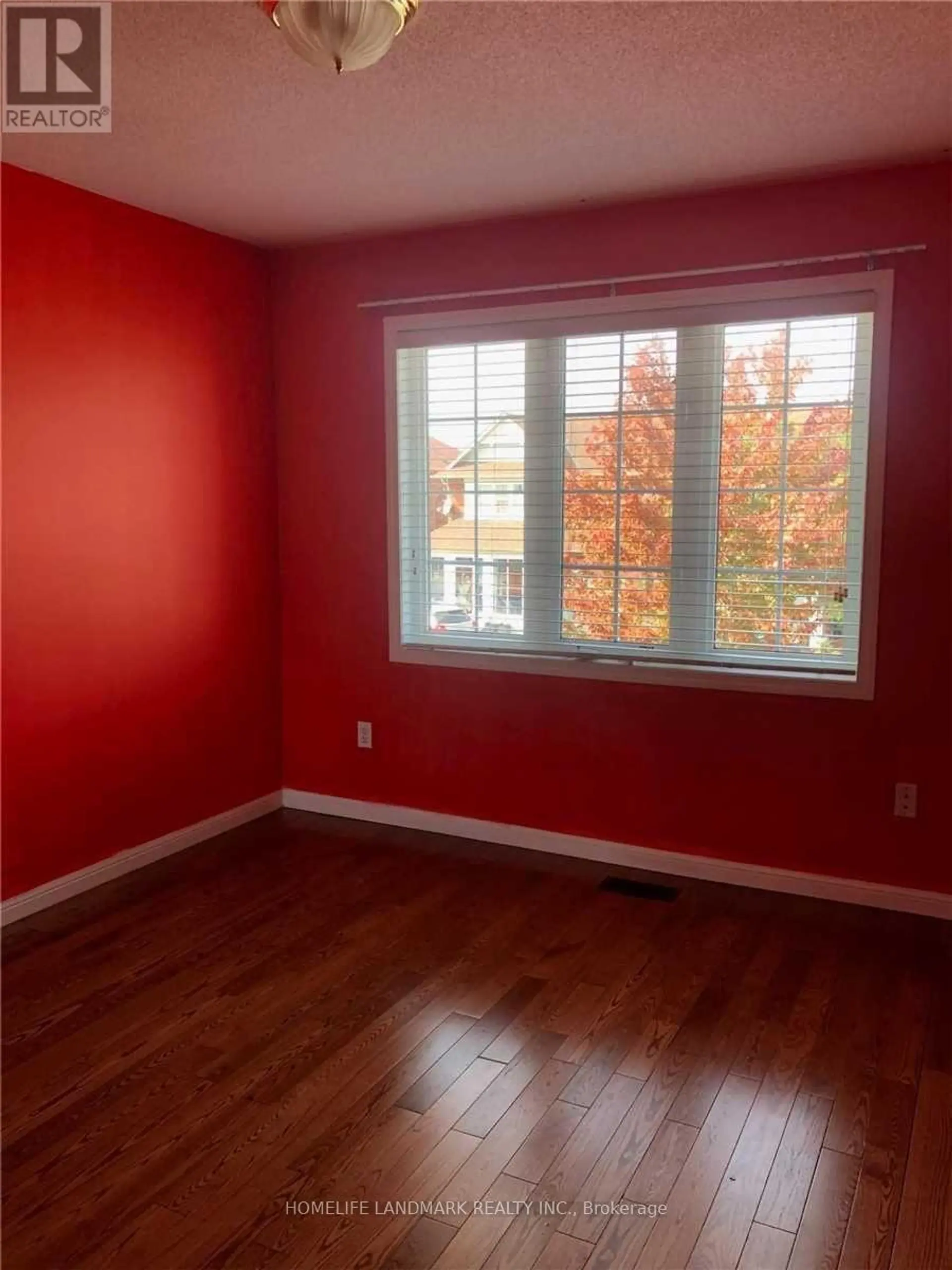 139 RAPONI CIRCLE - Image 3