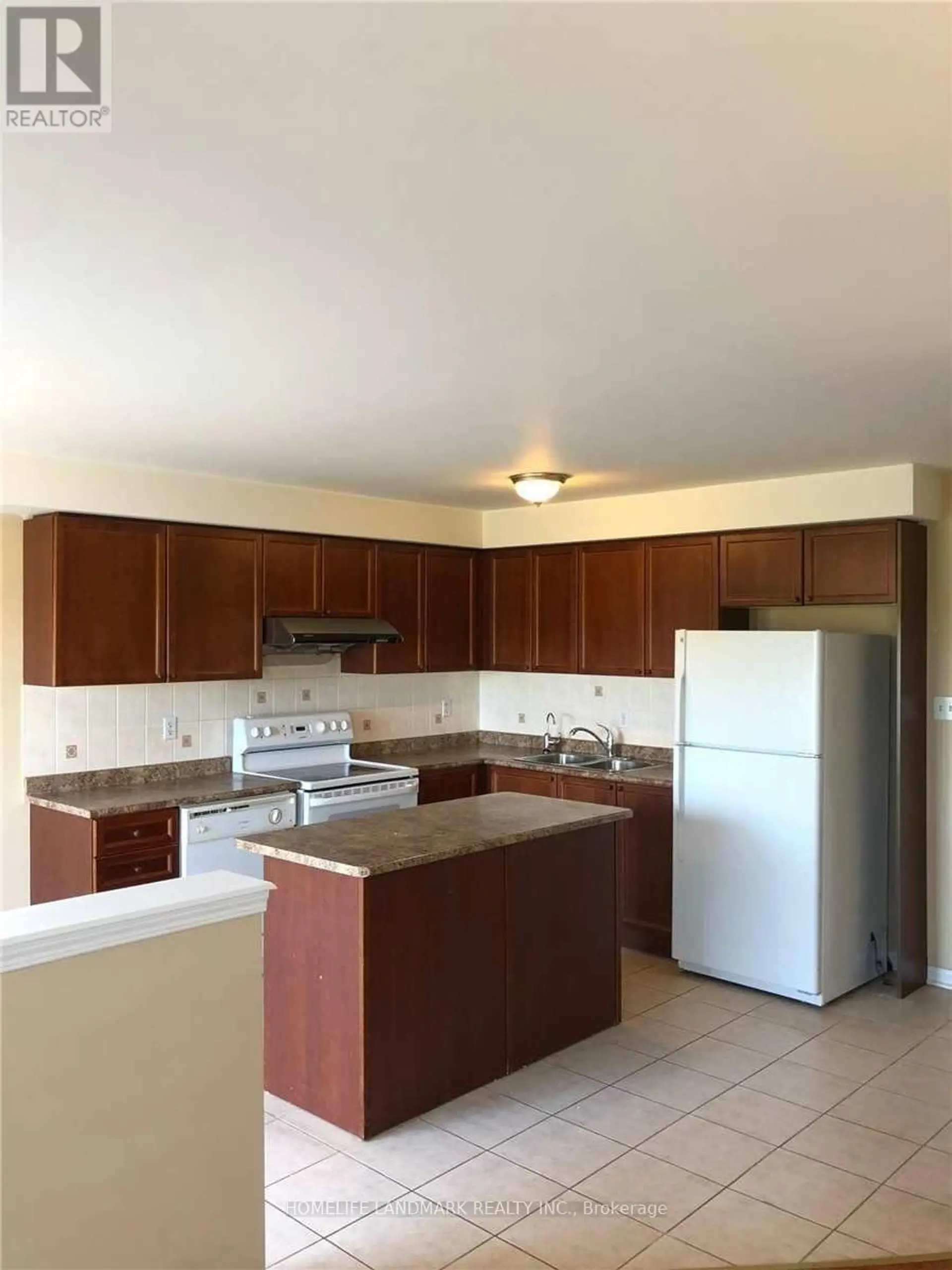 139 RAPONI CIRCLE - Image 2