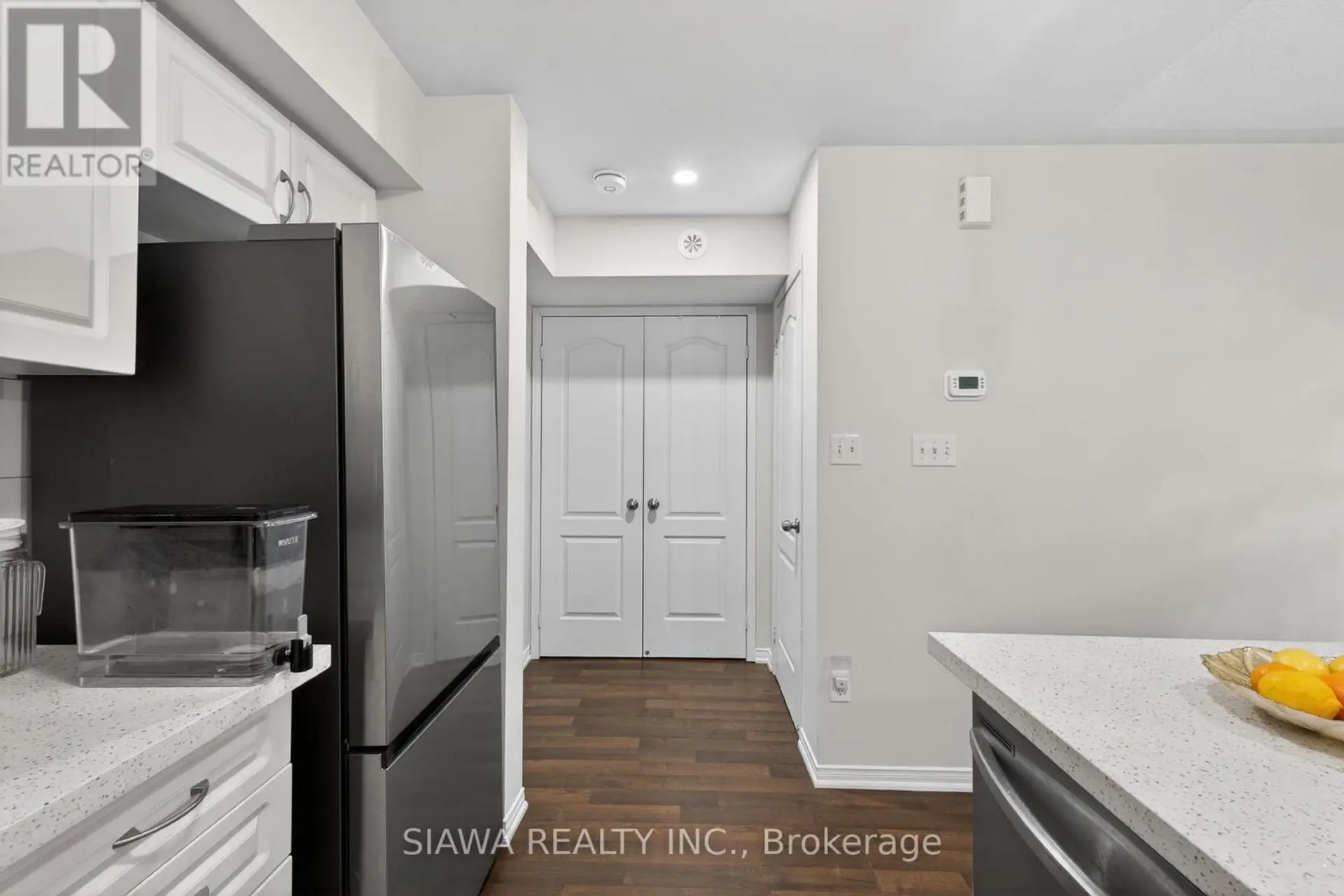 #22 2450 POST ROAD - Image 12