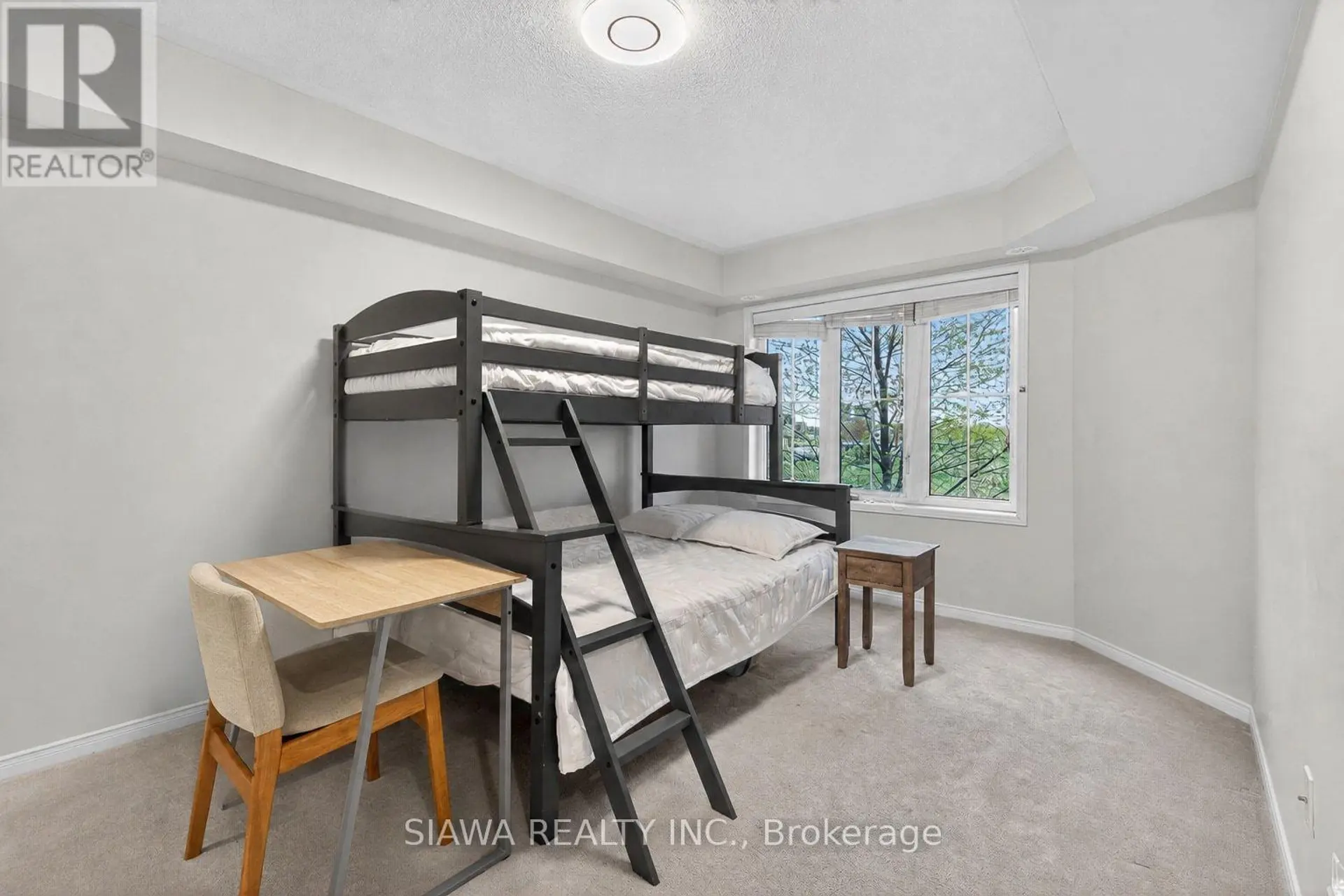 #22 2450 POST ROAD - Image 15