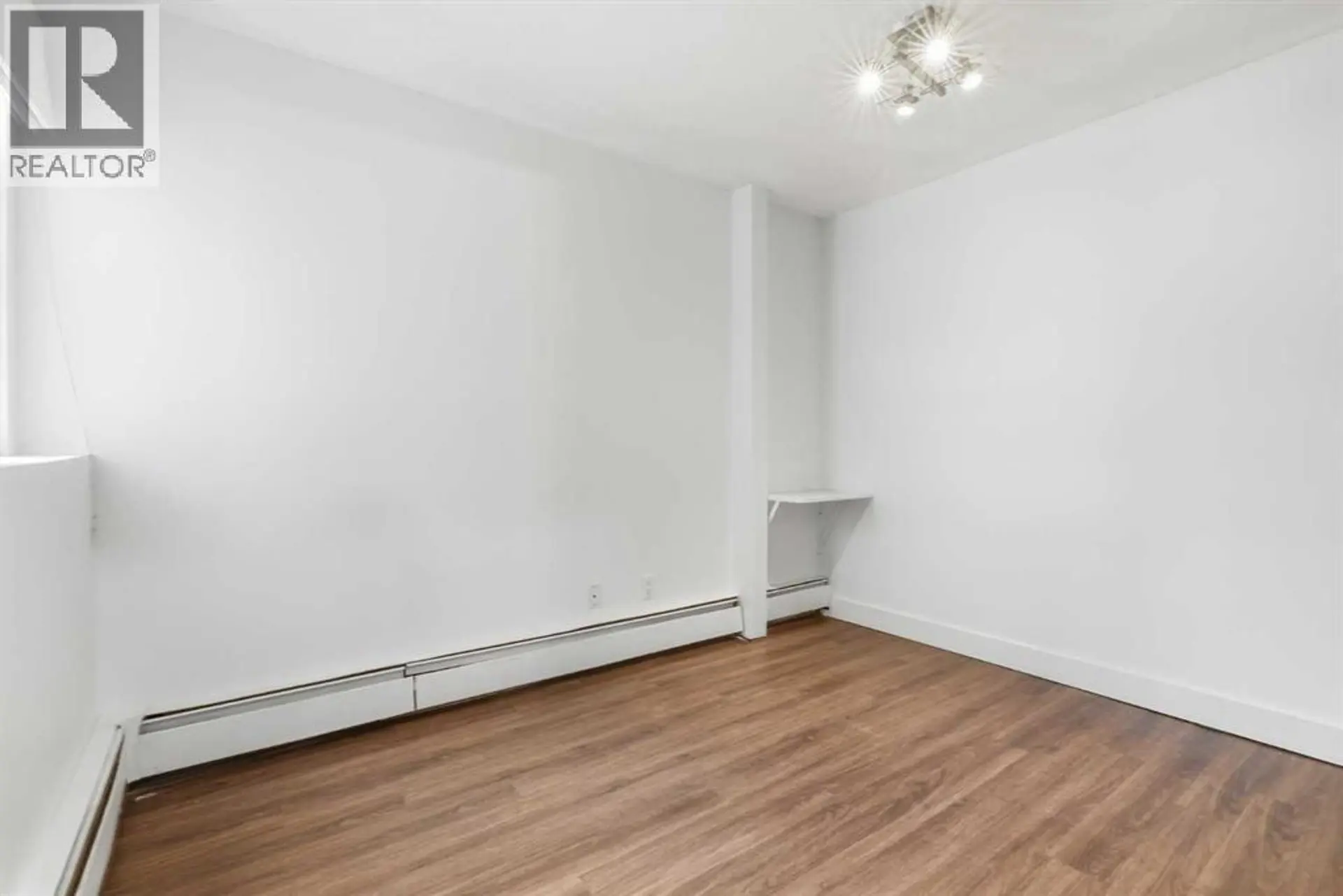#107 717 4A Street NE - Image 8