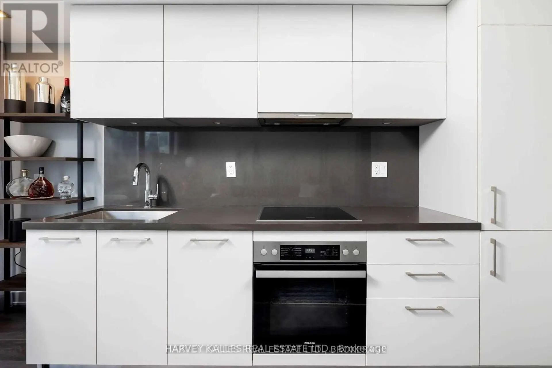 #2208 188 CUMBERLAND STREET S - Image 6