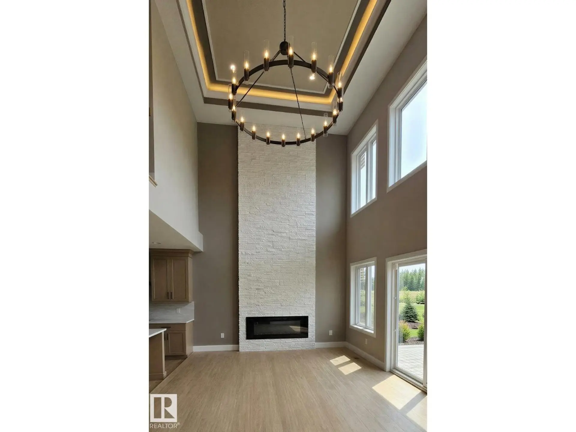 53 Mockingbird Cres - Image 5