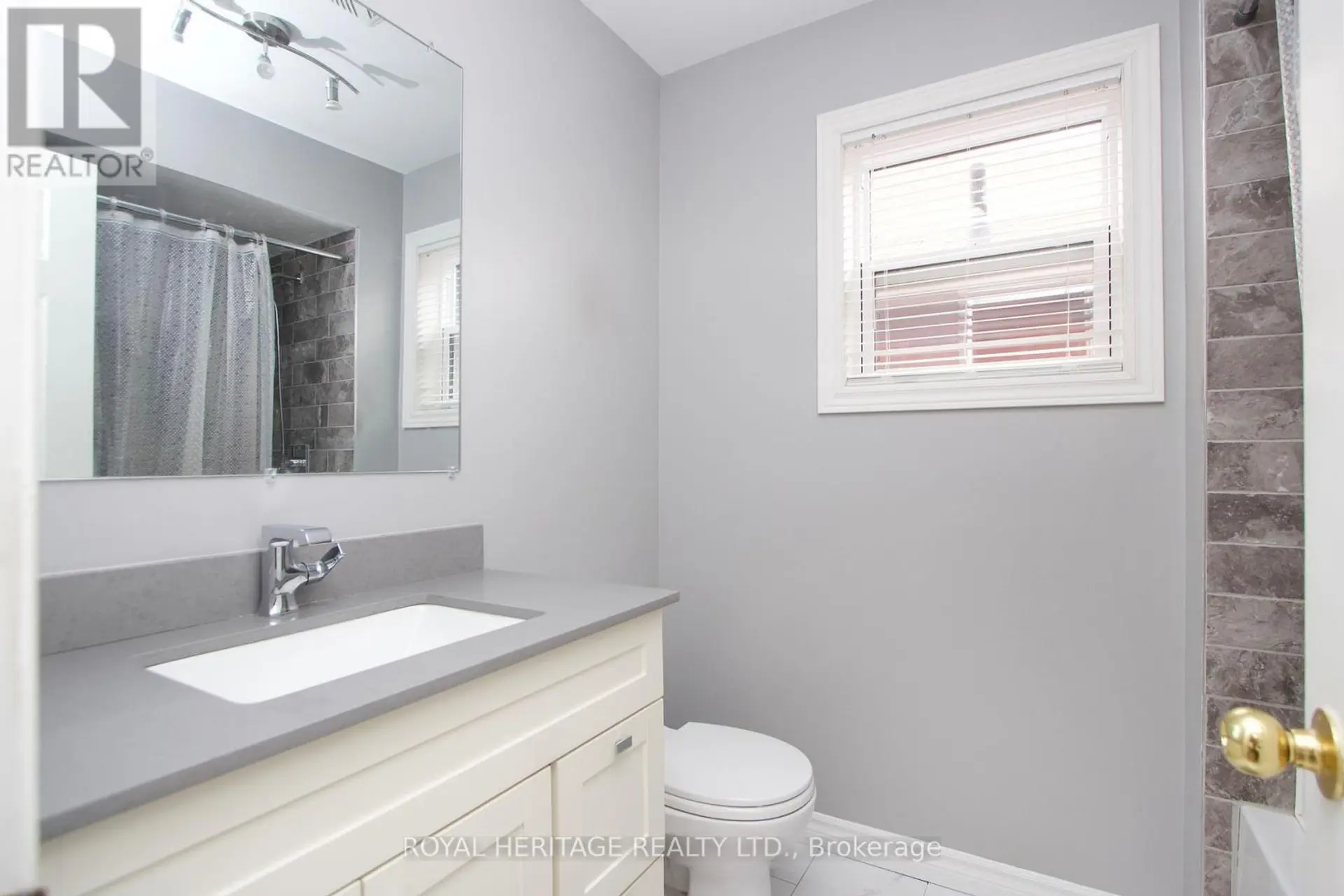 92 BOOTH CRESCENT - Image 15