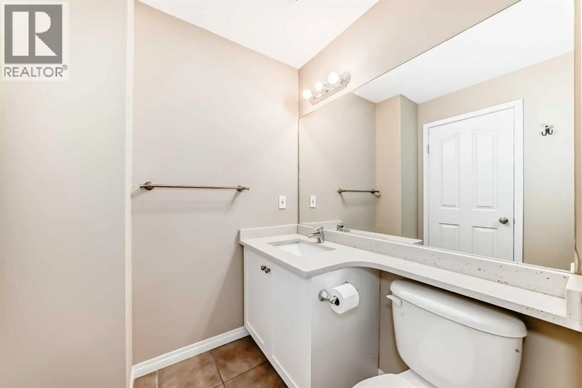 #707 1053 10 Street SW - Image 12
