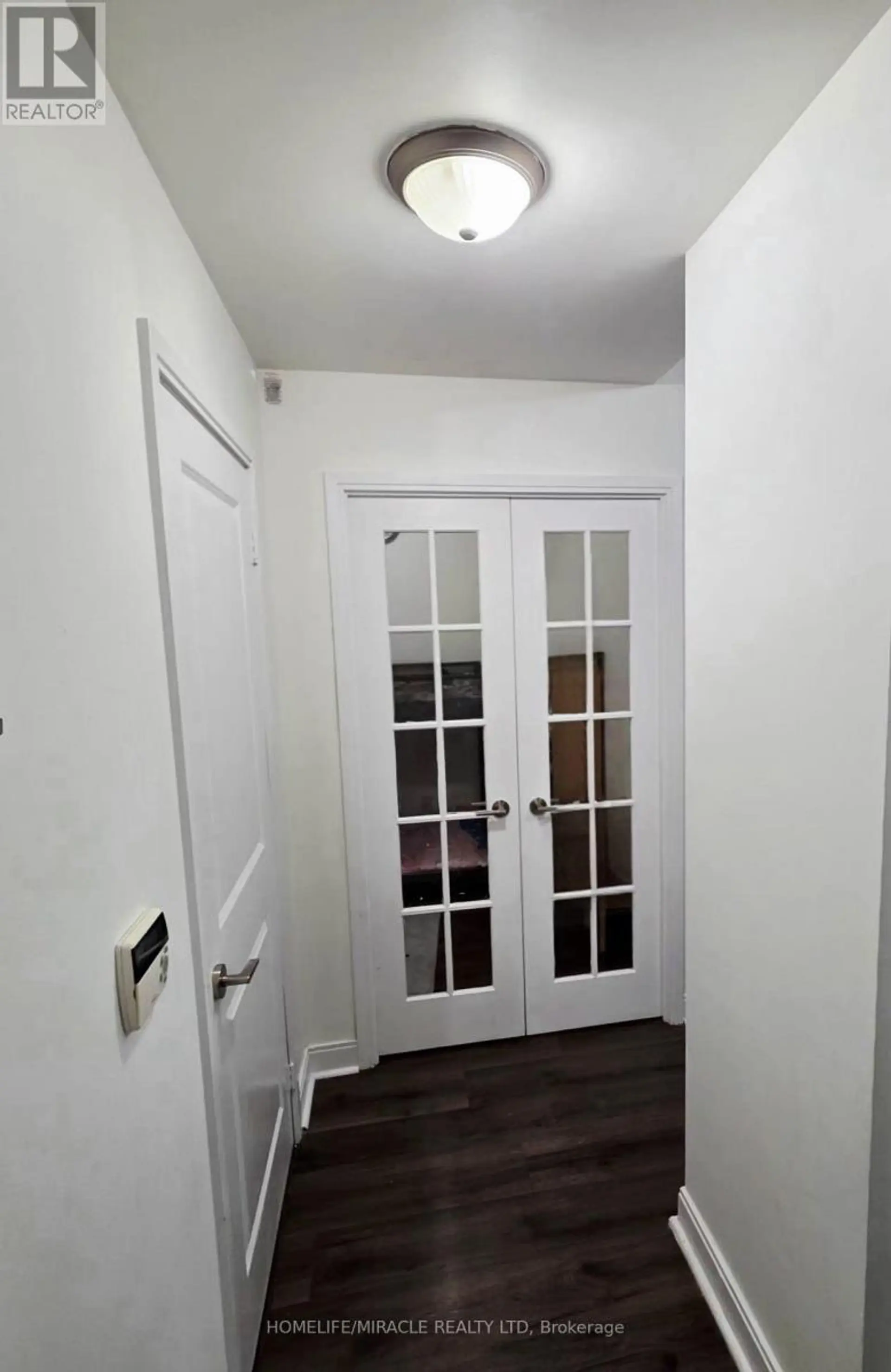 #801 80 ABSOLUTE AVENUE - Image 4
