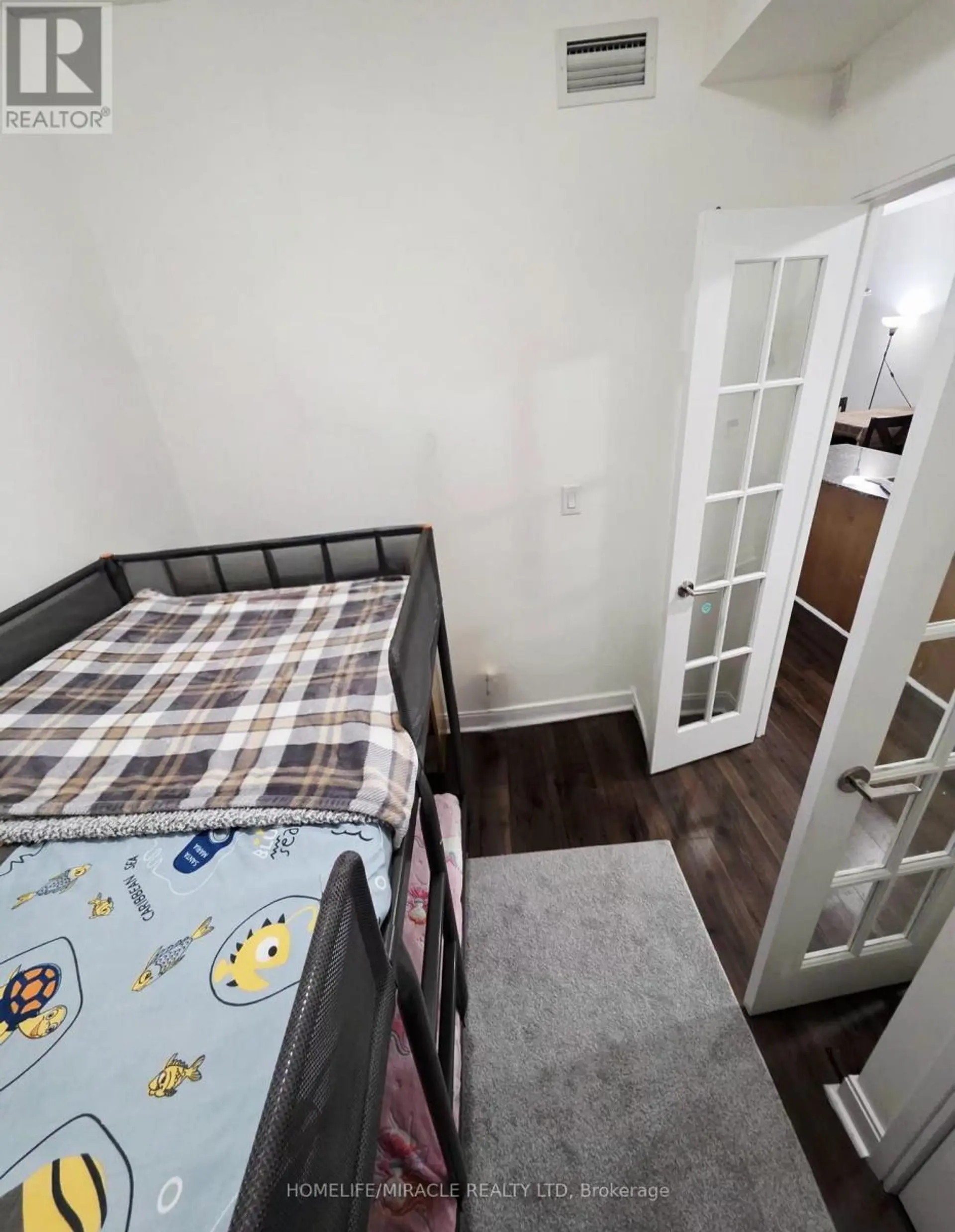 #801 80 ABSOLUTE AVENUE - Image 6