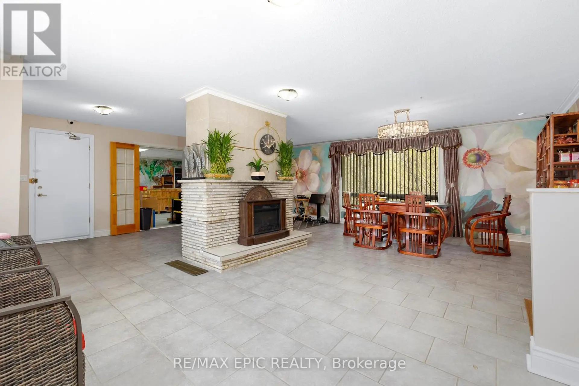 4812 HIGHWAY 7 E - Image 5