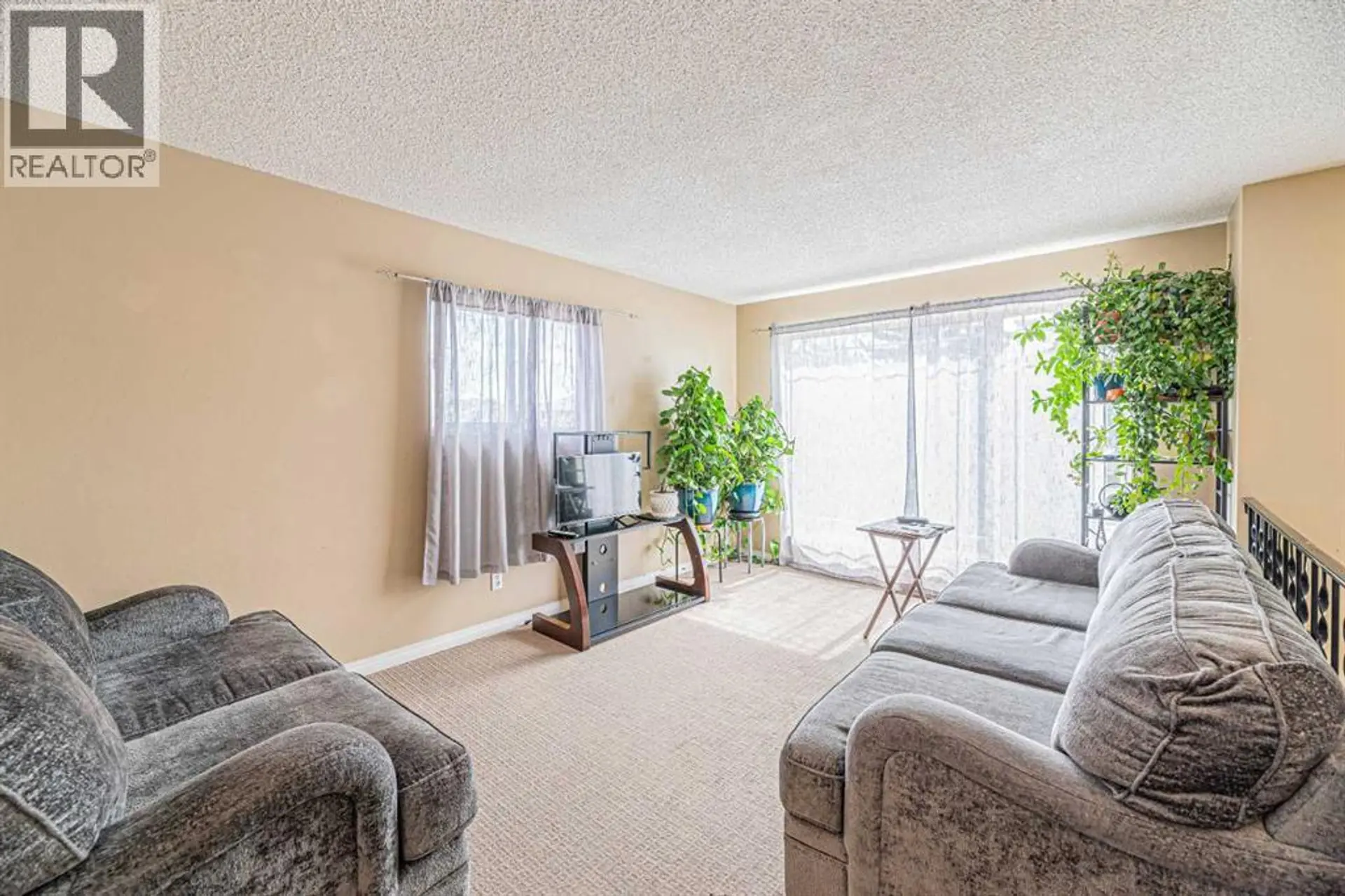 43 Abbercove Road SE - Image 8