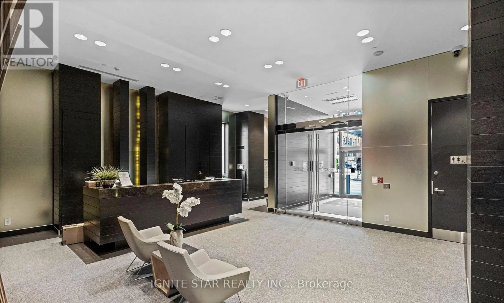 #209 478 KING STREET W - Image 2