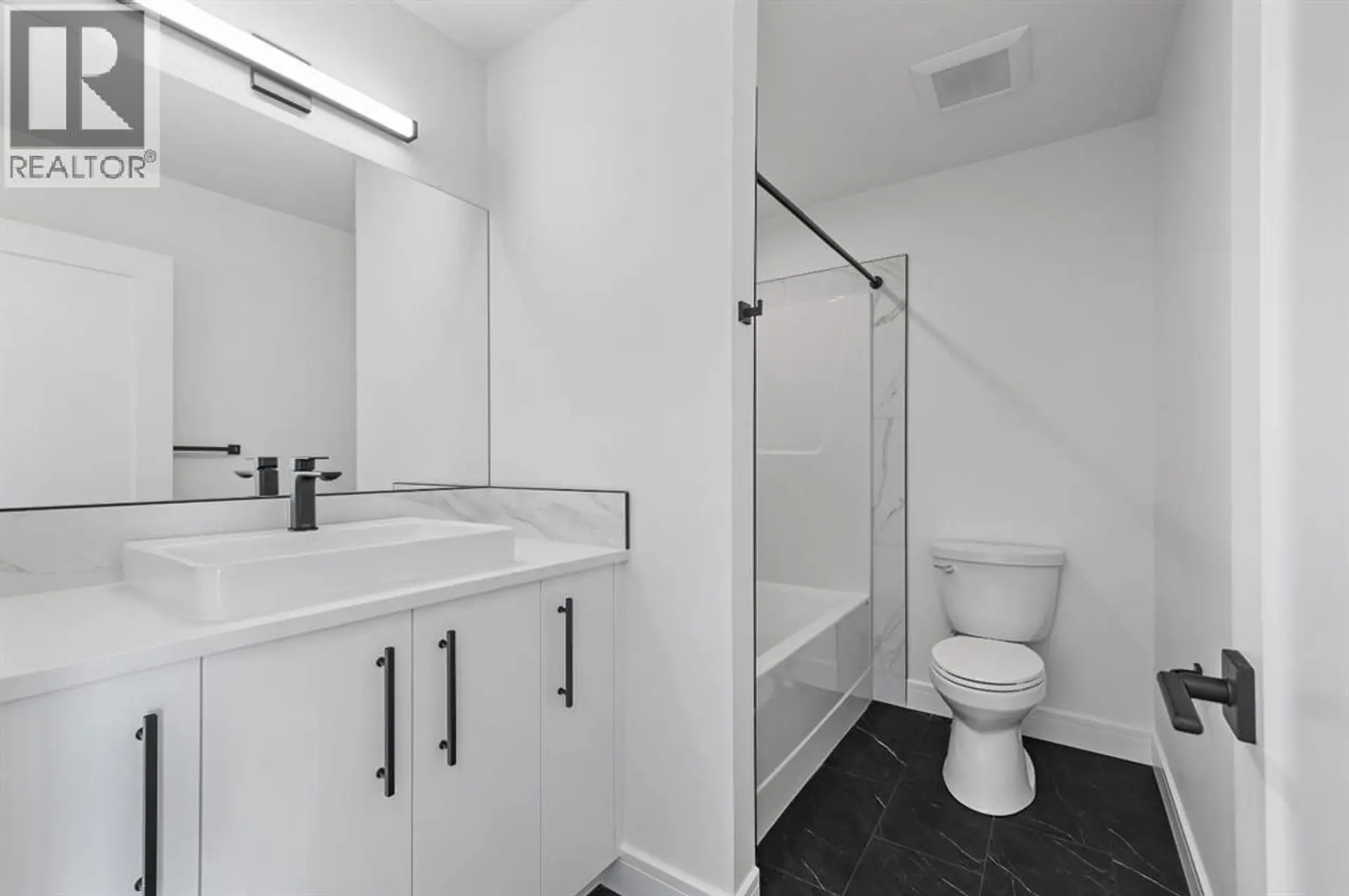 135 Walgrove Bay SE - Image 19