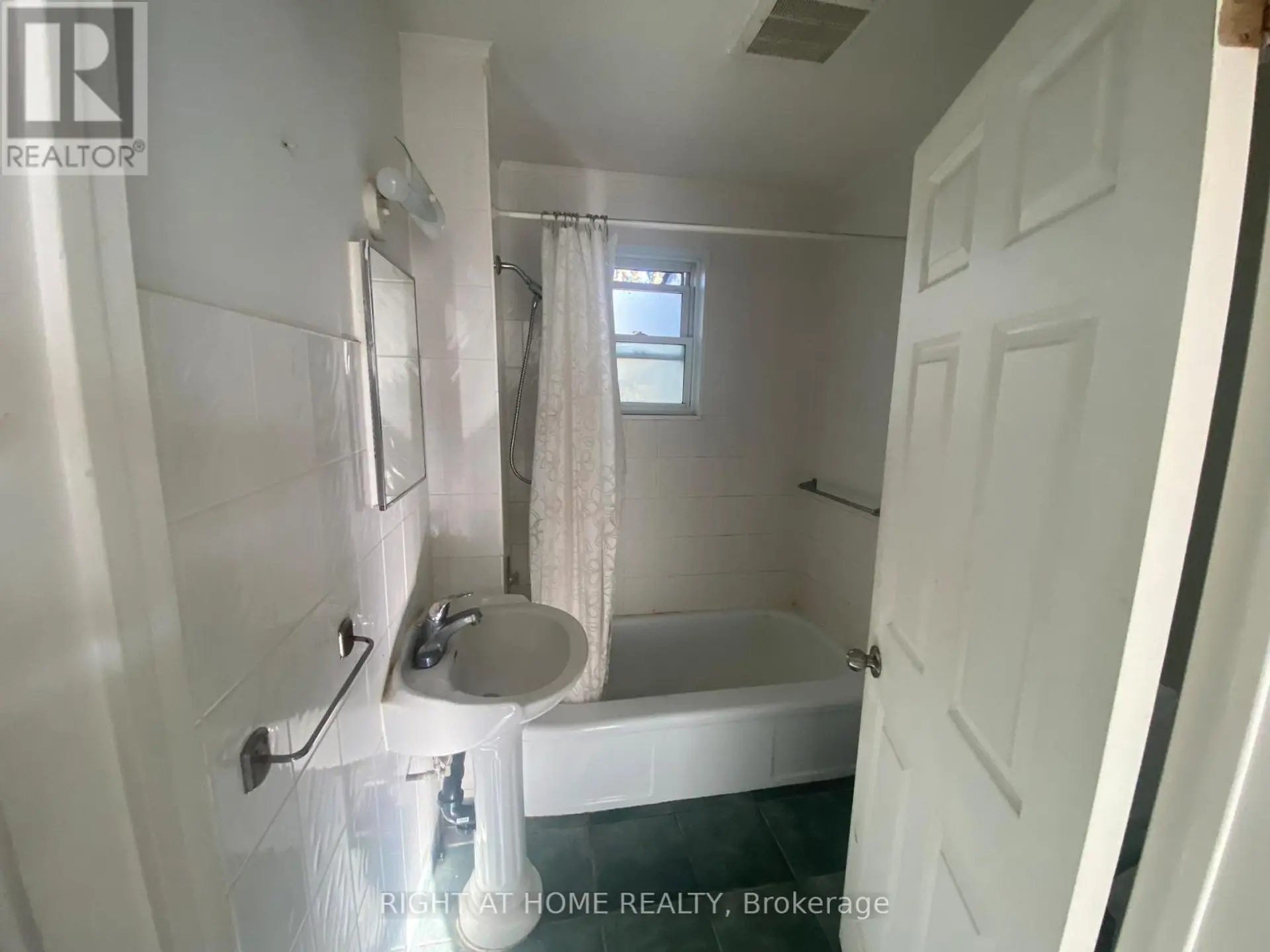97 GALLOWAY ROAD E - Image 5