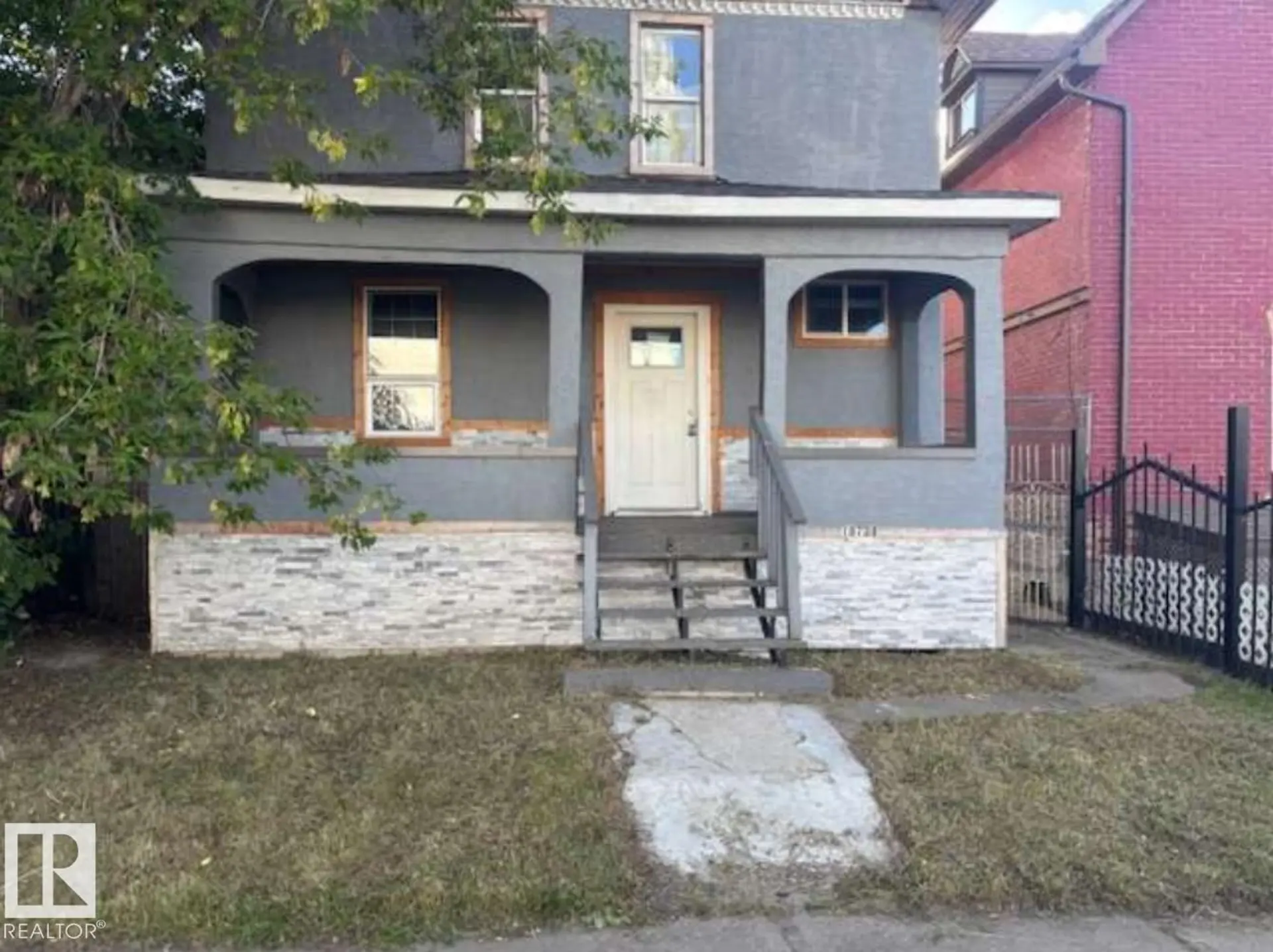 10730 92 ST NW - Image 2