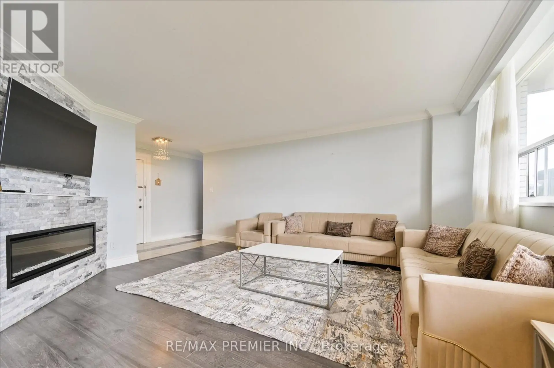 #716 80 GRANDRAVINE DRIVE - Image 5