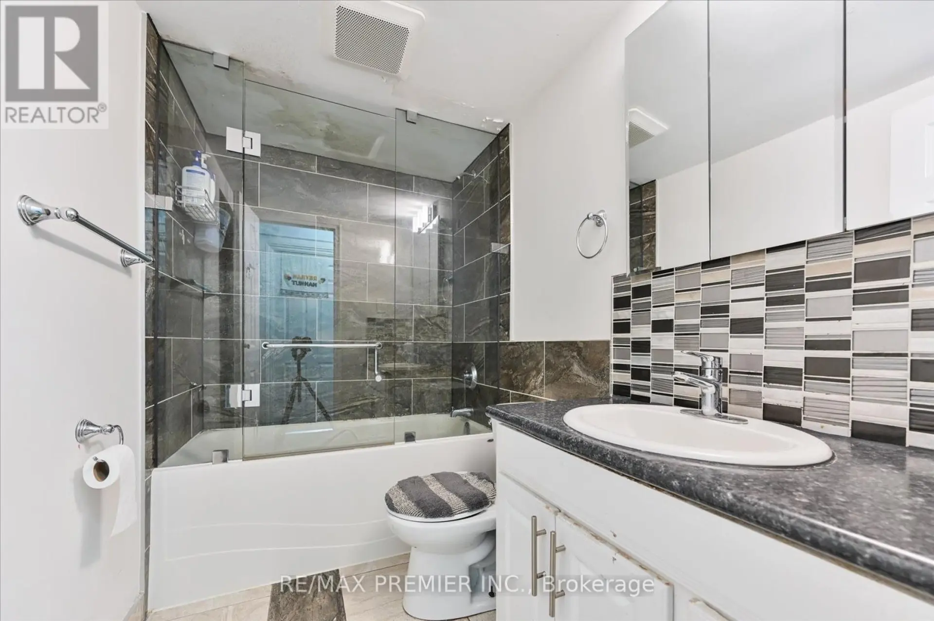 #716 80 GRANDRAVINE DRIVE - Image 9