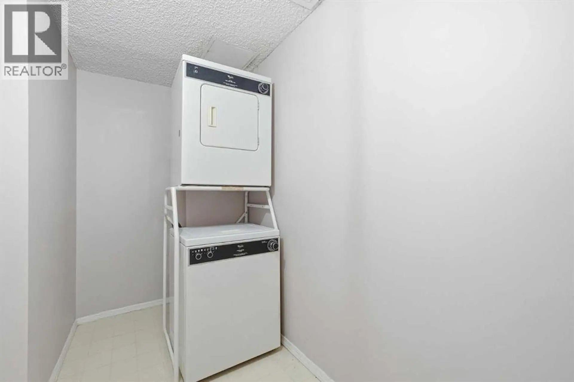 #704 718 12 Avenue SW - Image 15