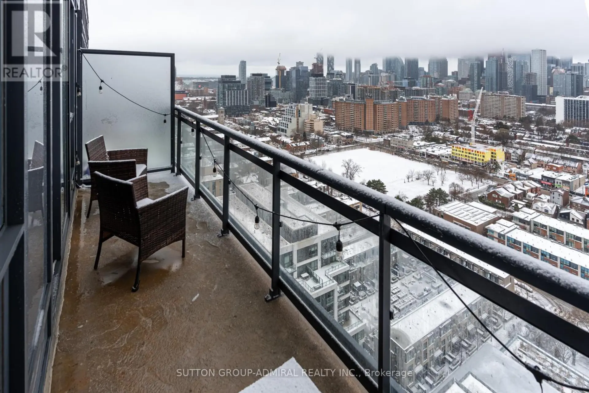 #PH2606 225 SACKVILLE STREET - Image 13