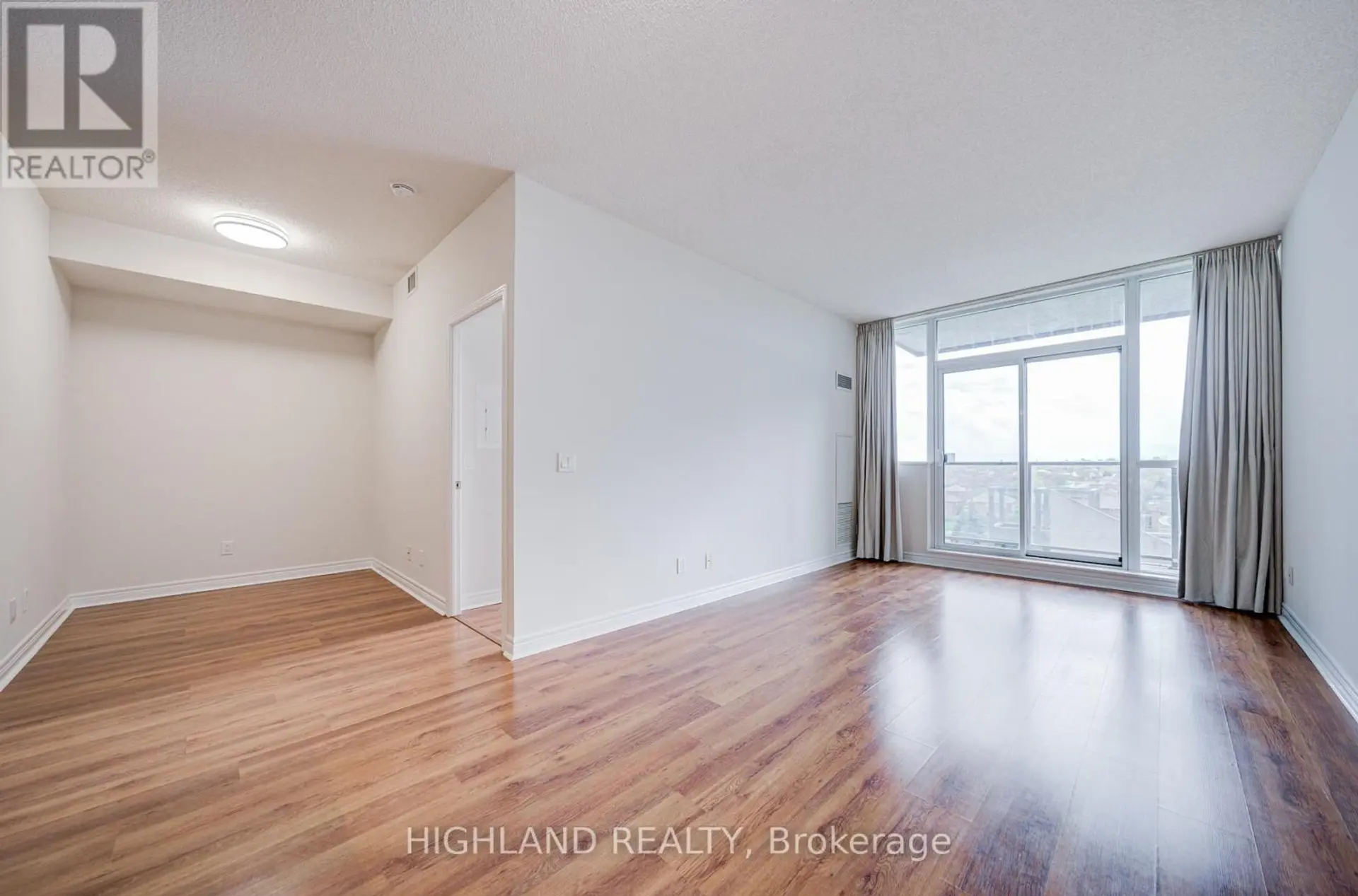 #608 339 RATHBURN ROAD W - Image 11