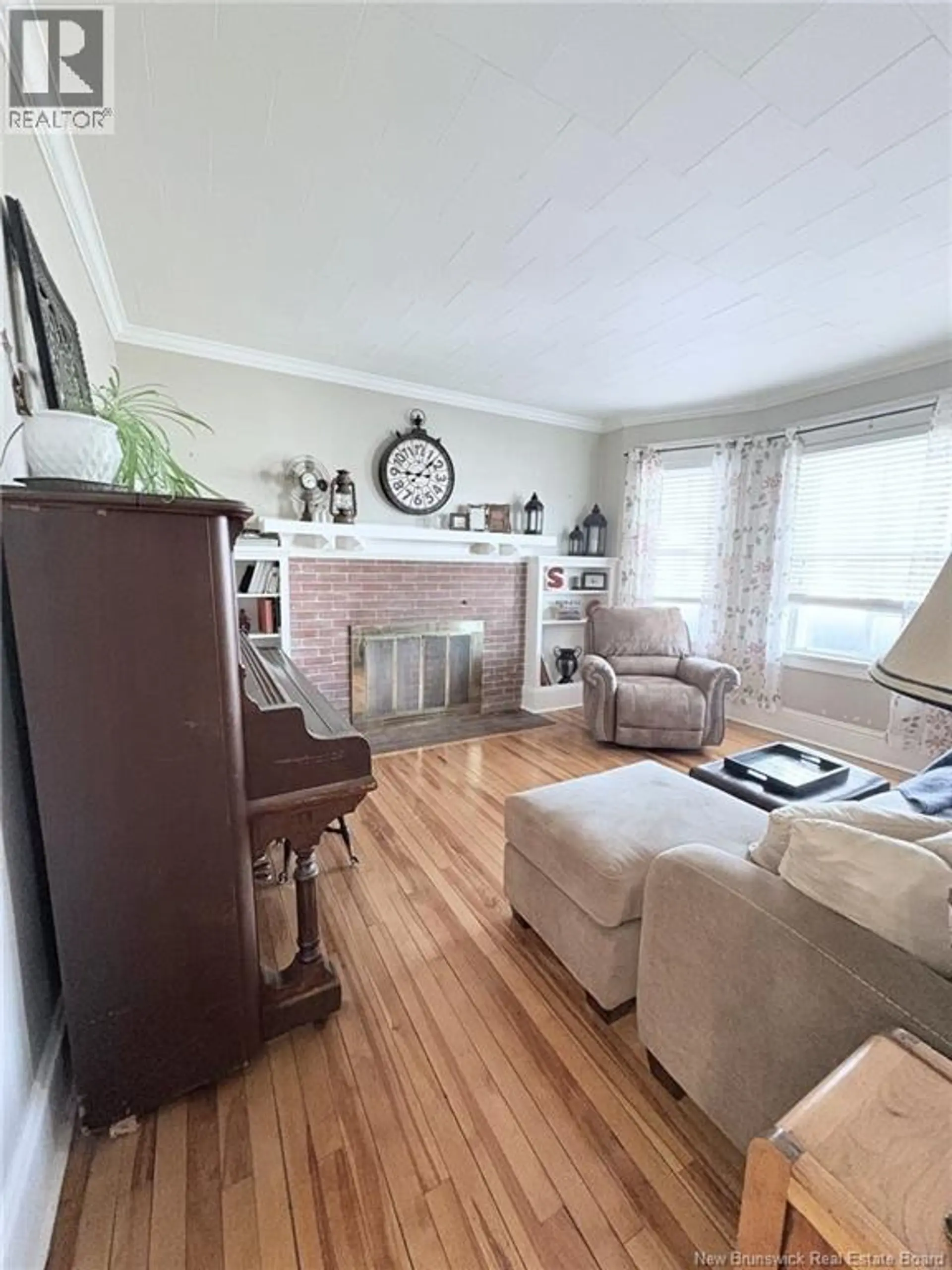 575 Murray Avenue - Image 5