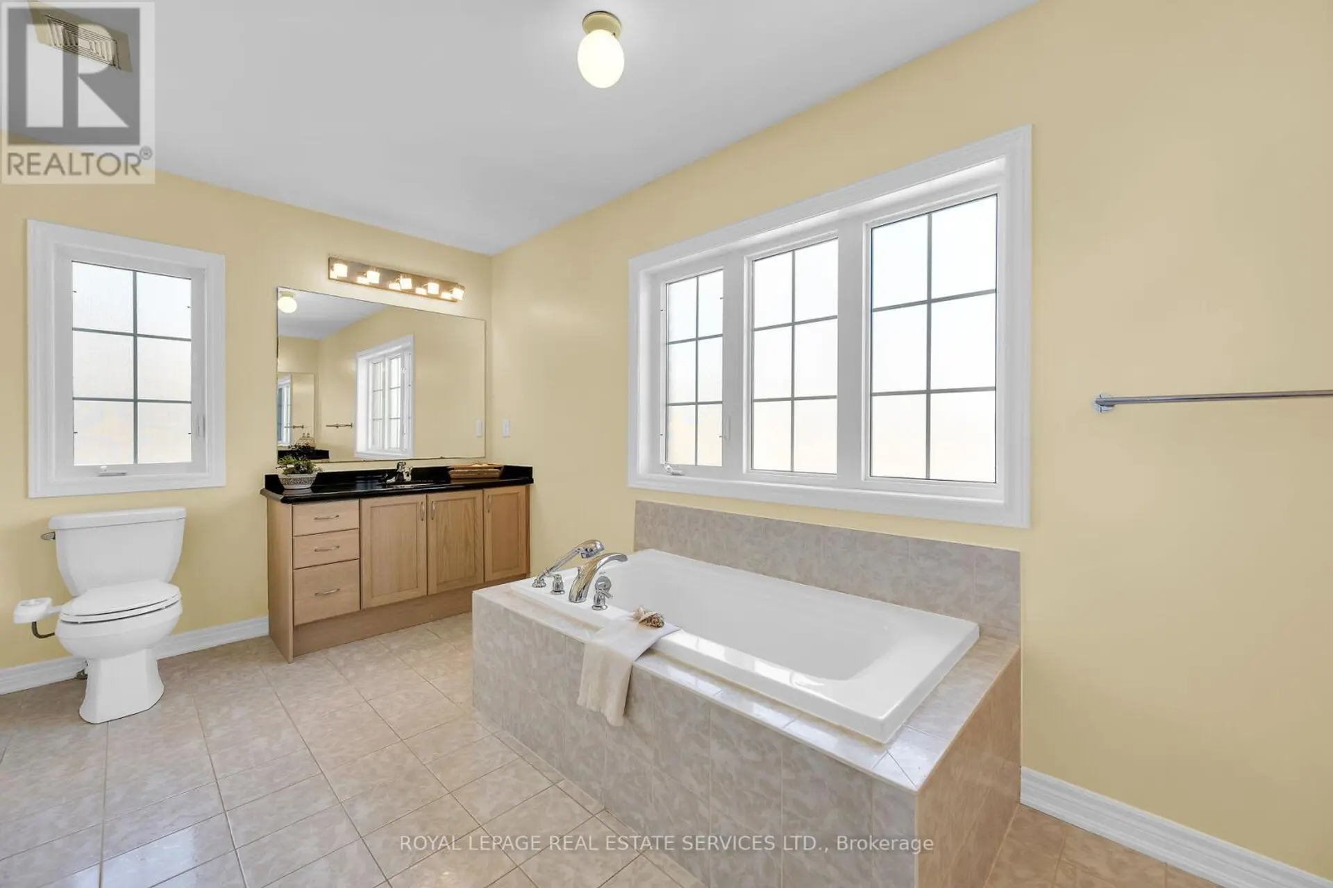 123 ATTRIDGE CRESCENT - Image 14