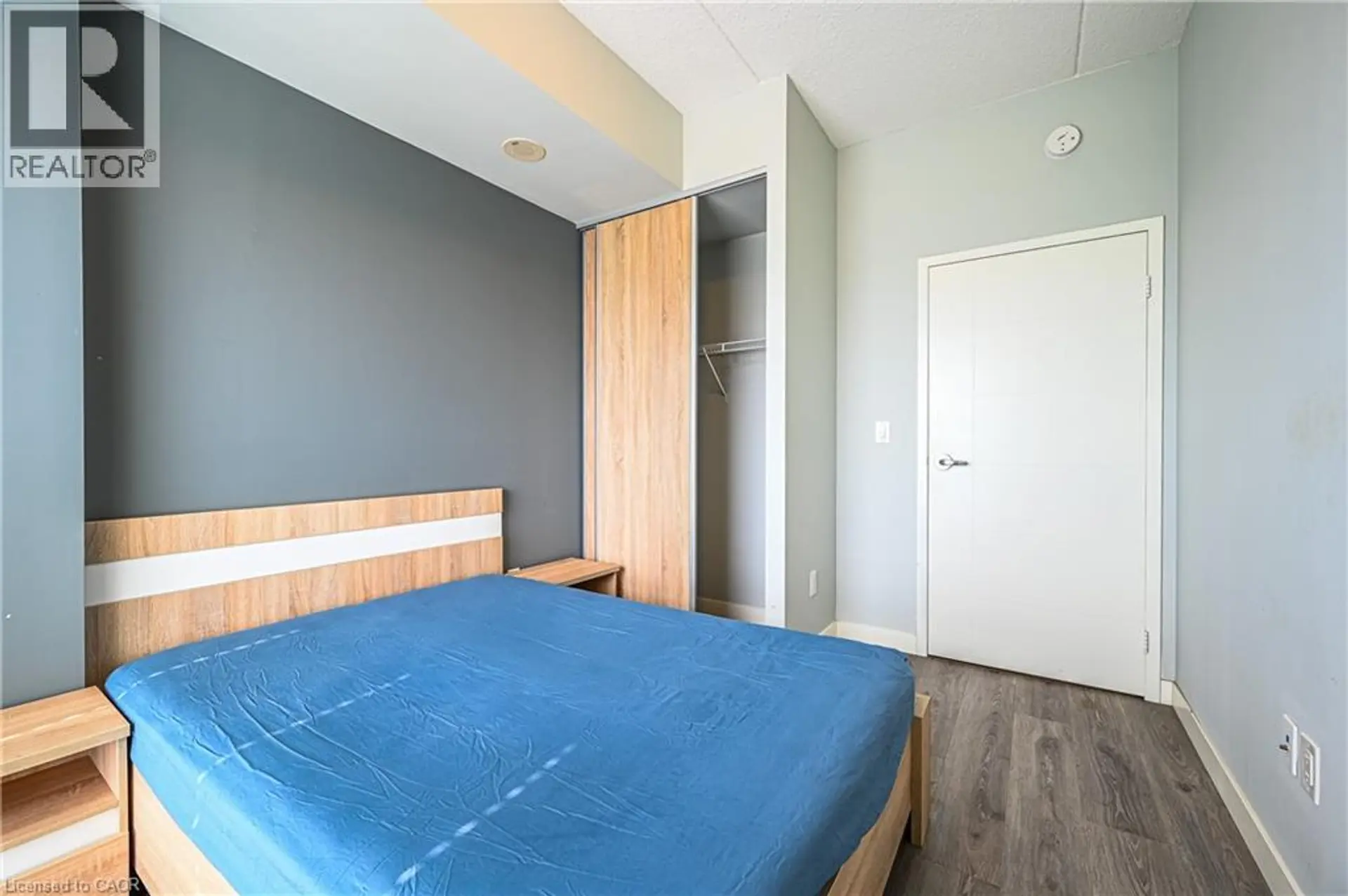 #1009 318 SPRUCE Street - Image 9