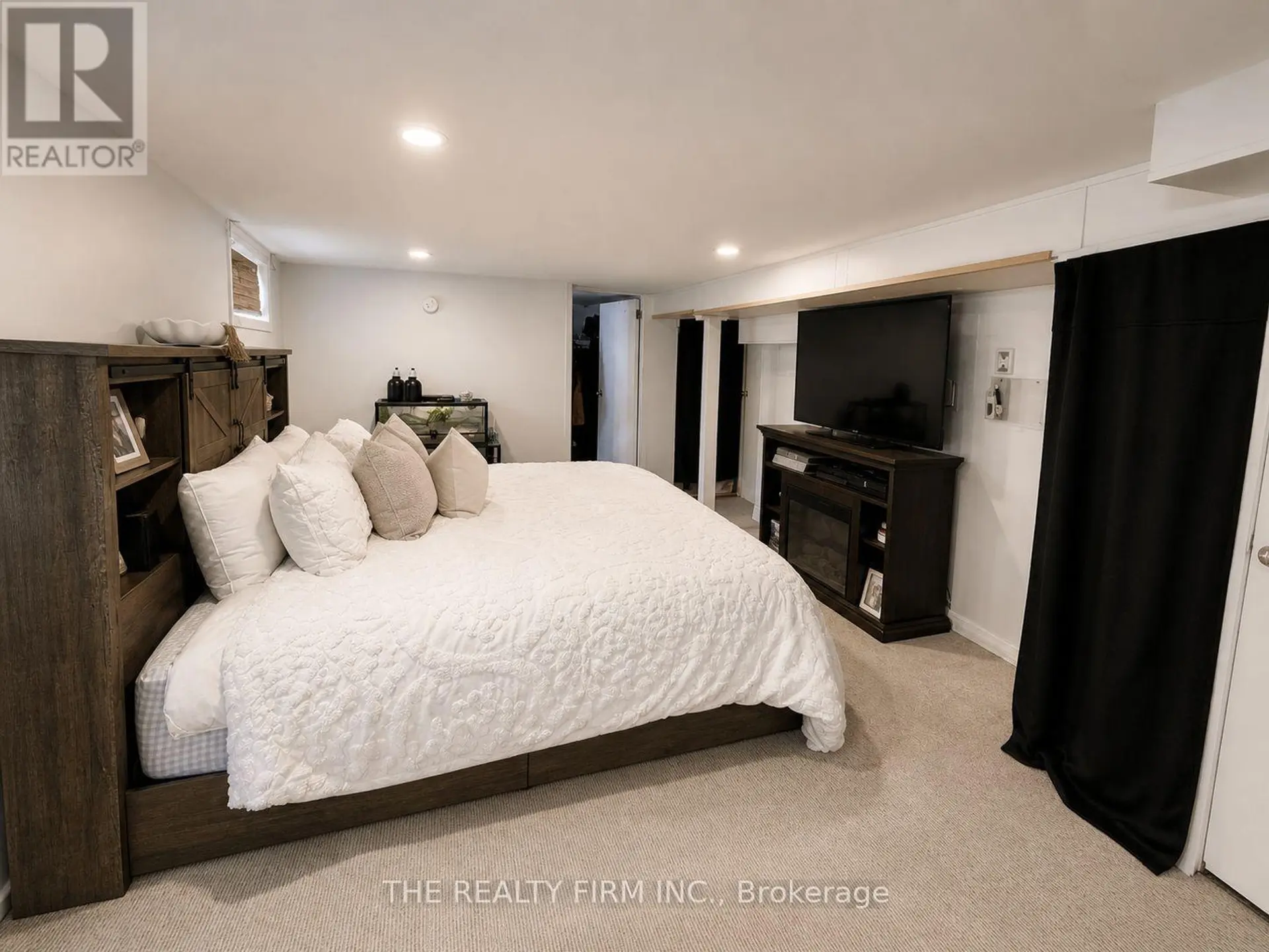 1621 BORDEN STREET - Image 12