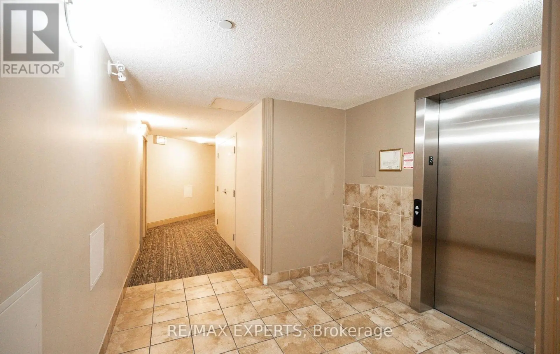 #319 8 HARRIS STREET - Image 5