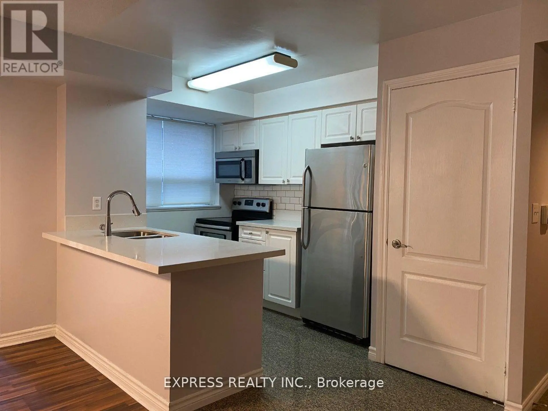 #407 30 HAYDEN STREET - Image 2