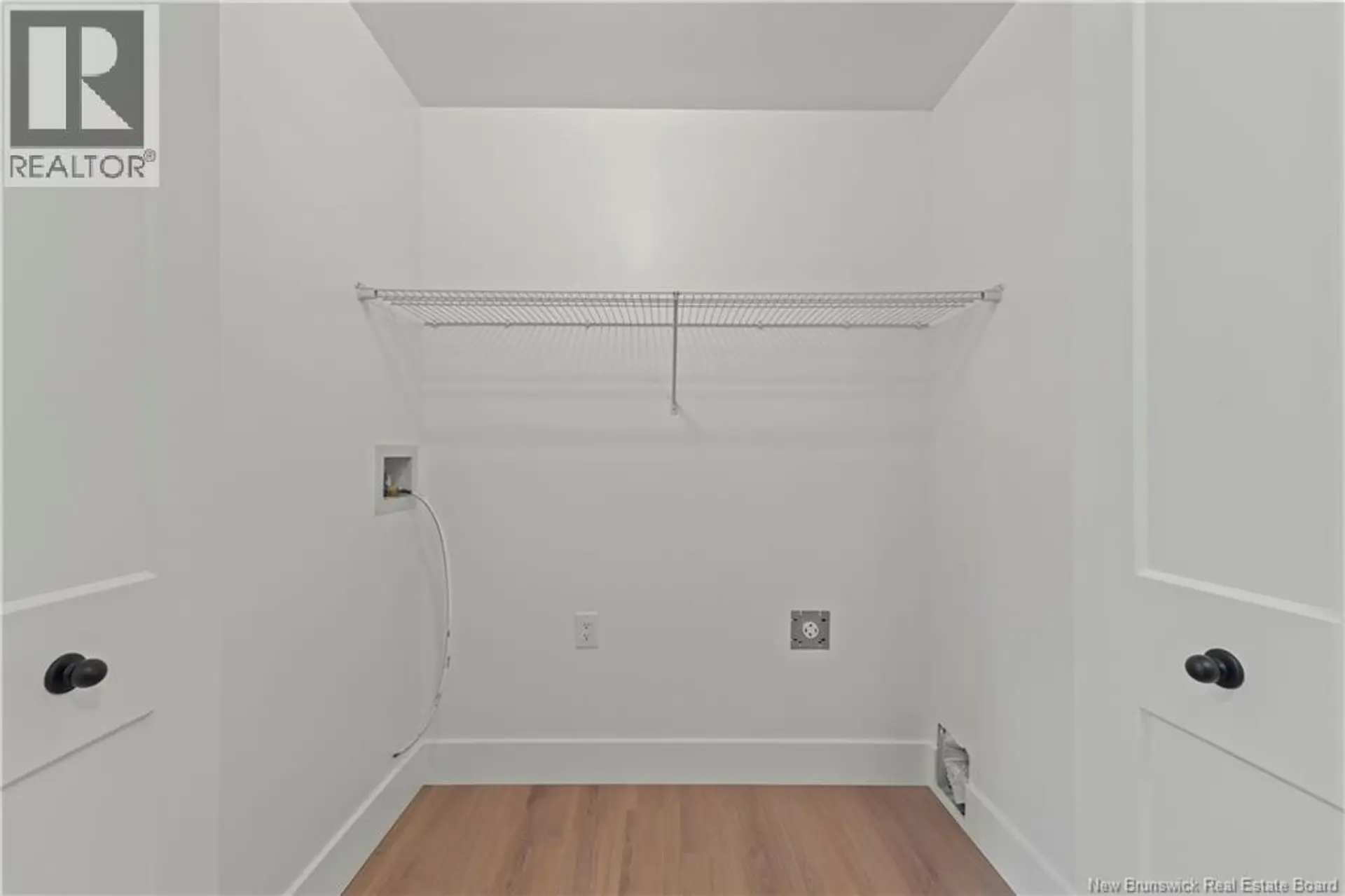 254 MacCoun Street - Image 8