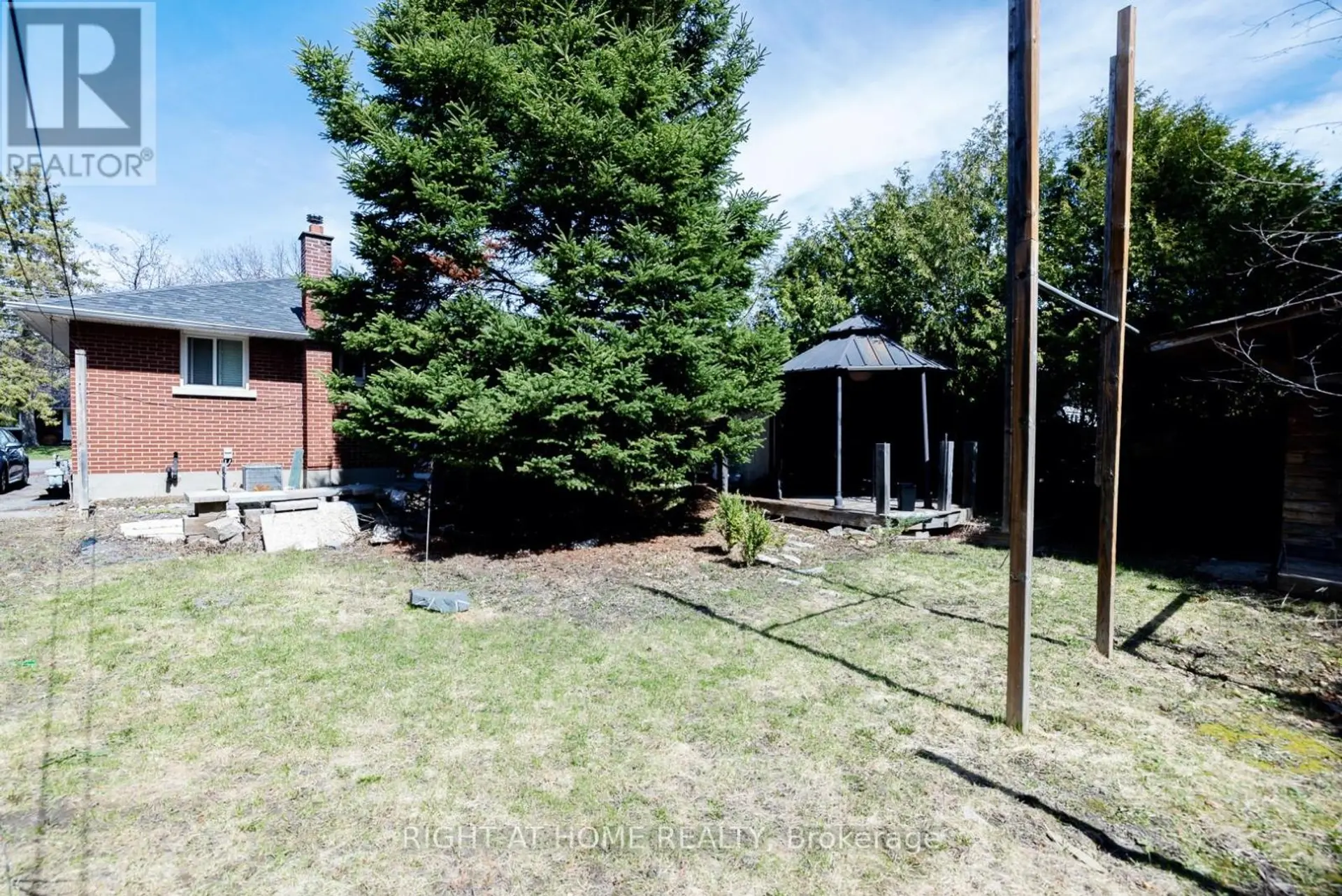 134 DAVID DRIVE - Image 20